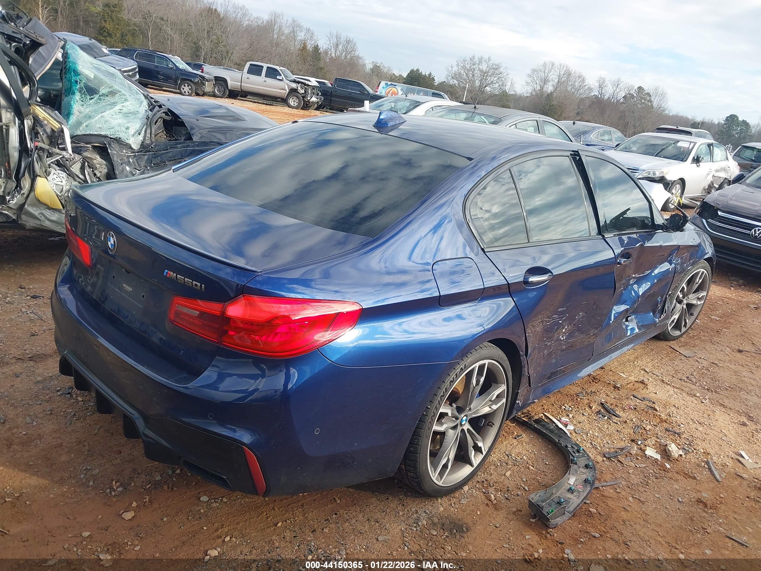 BMW M550I image 4