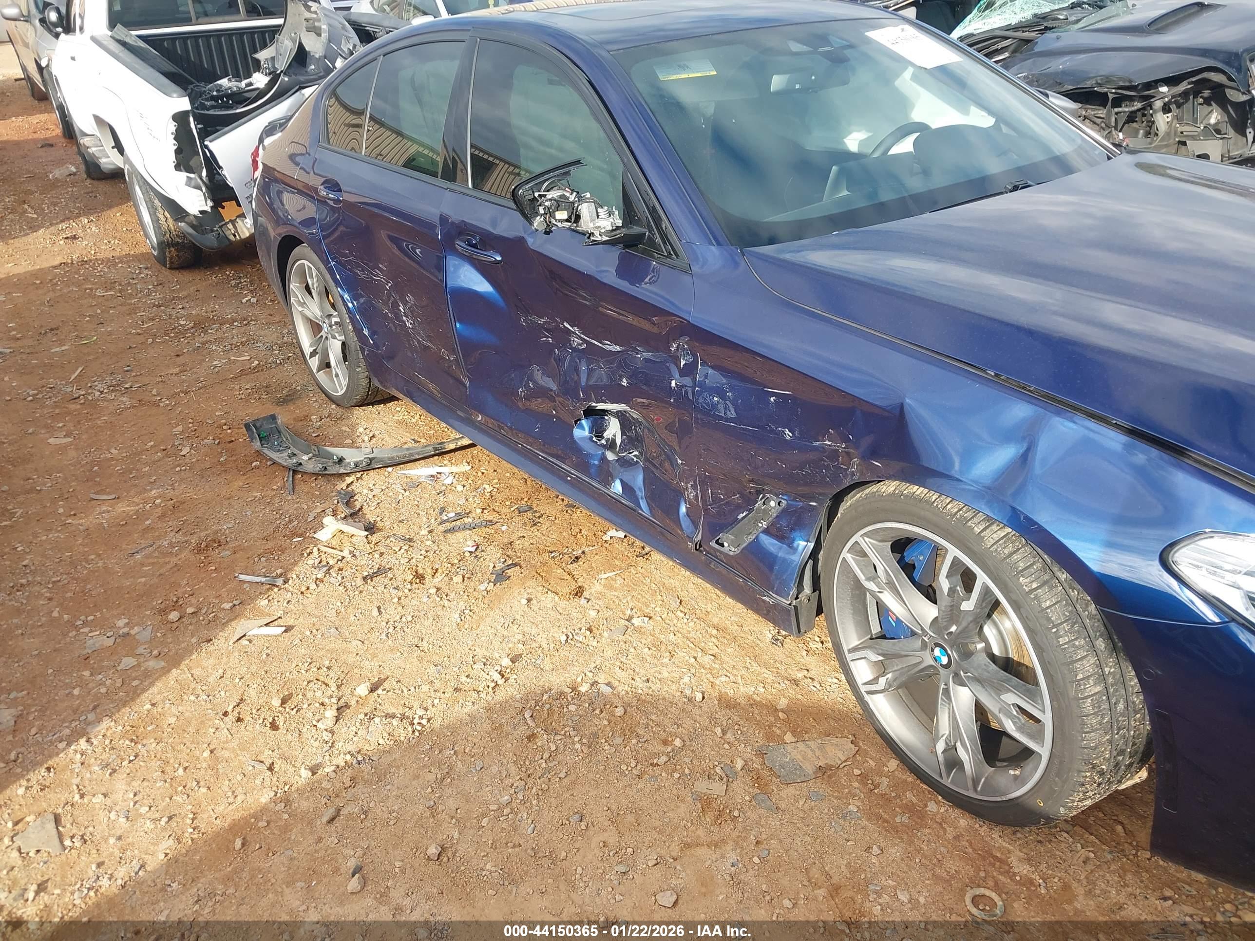 BMW M550I image 6
