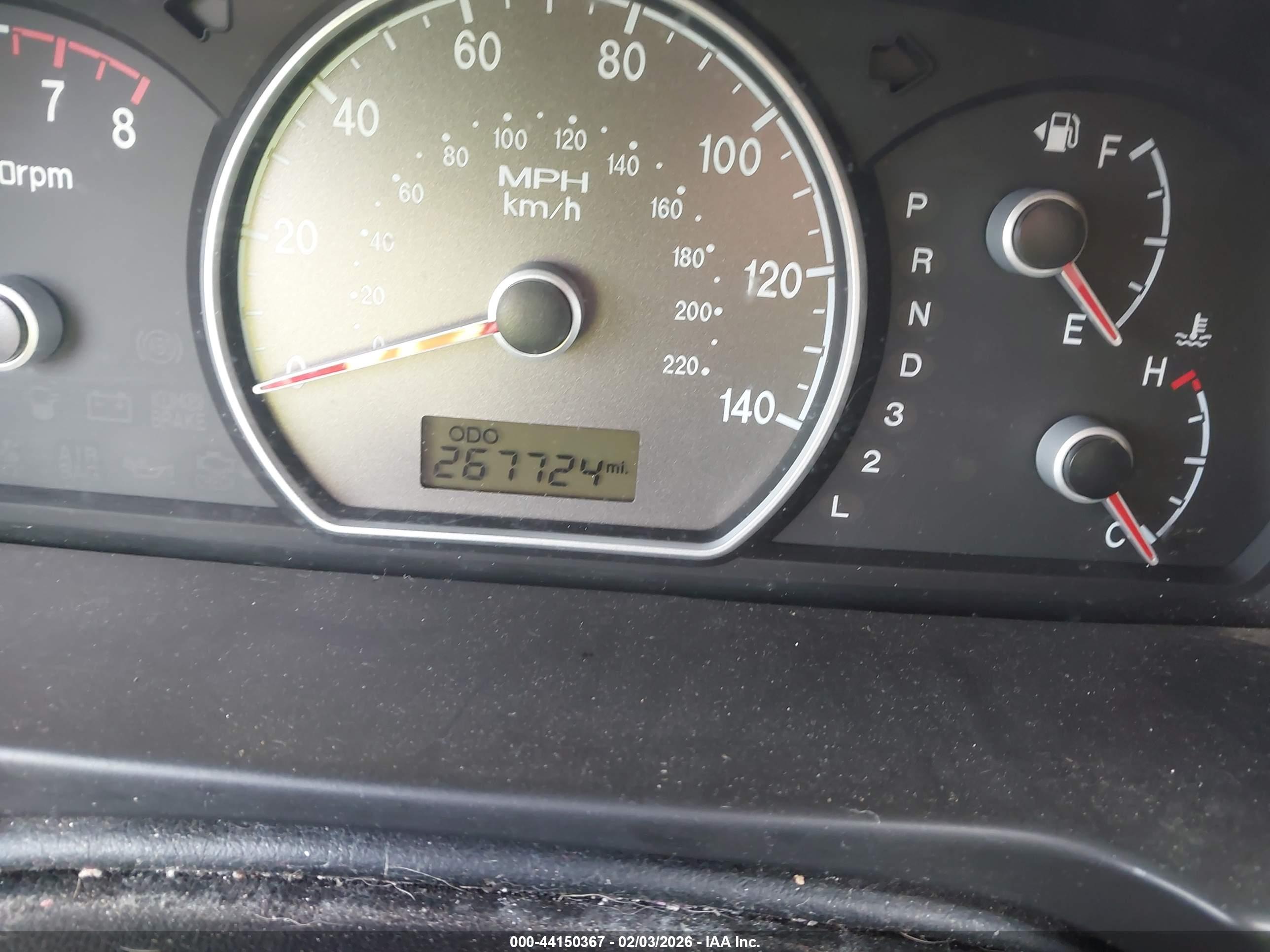 HYUNDAI ELANTRA image 7