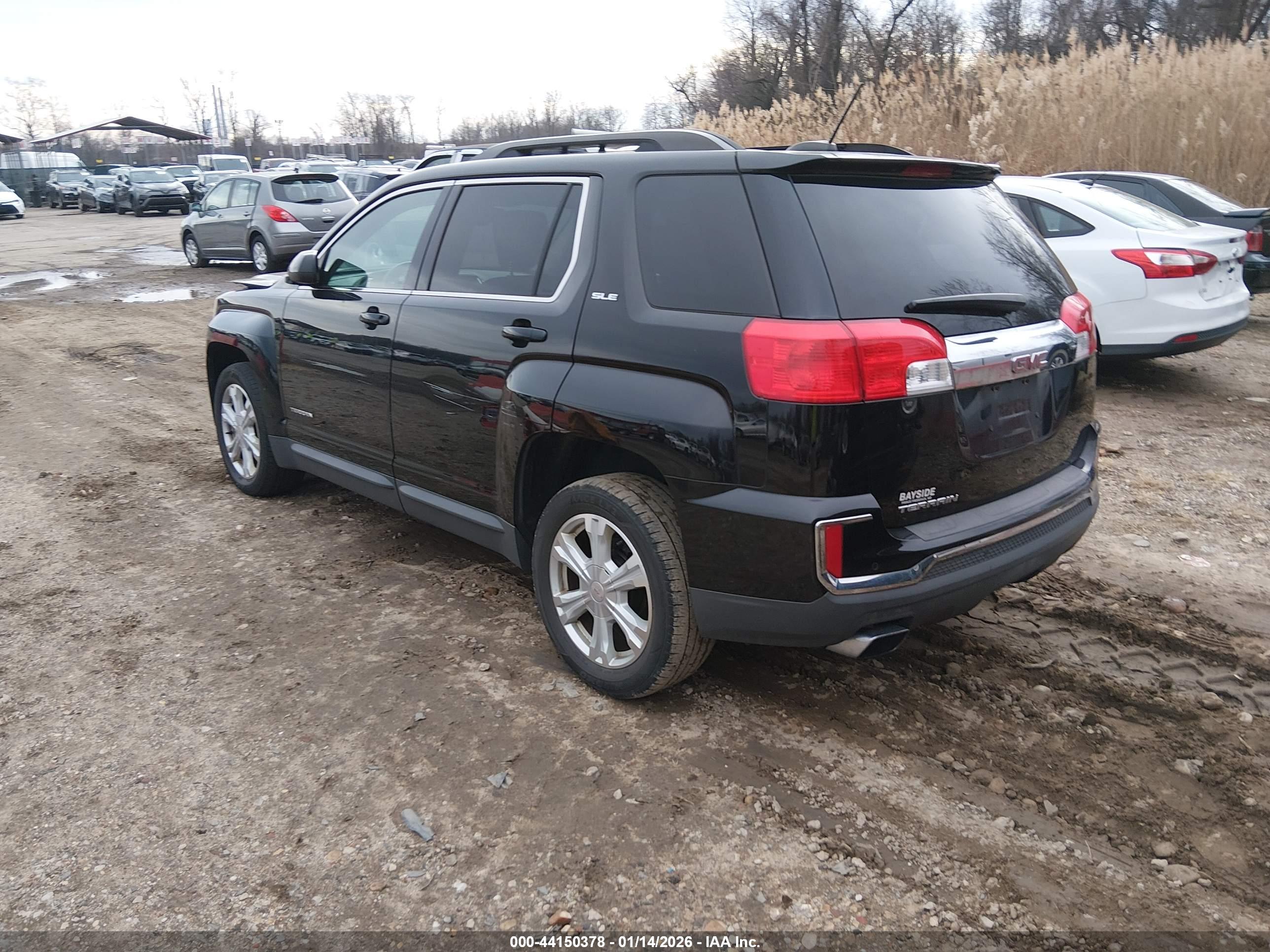 GMC TERRAIN image 3