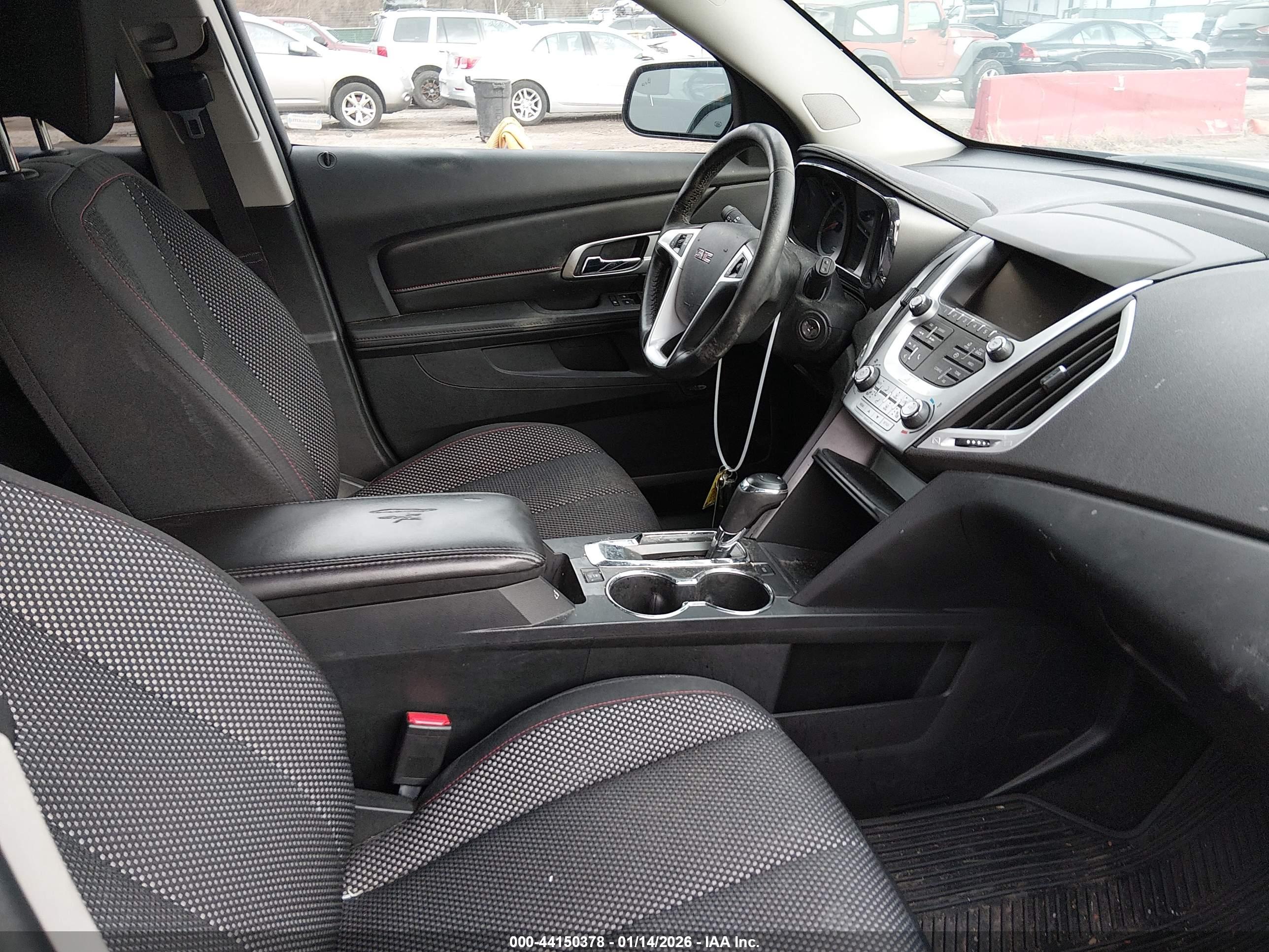 GMC TERRAIN image 5