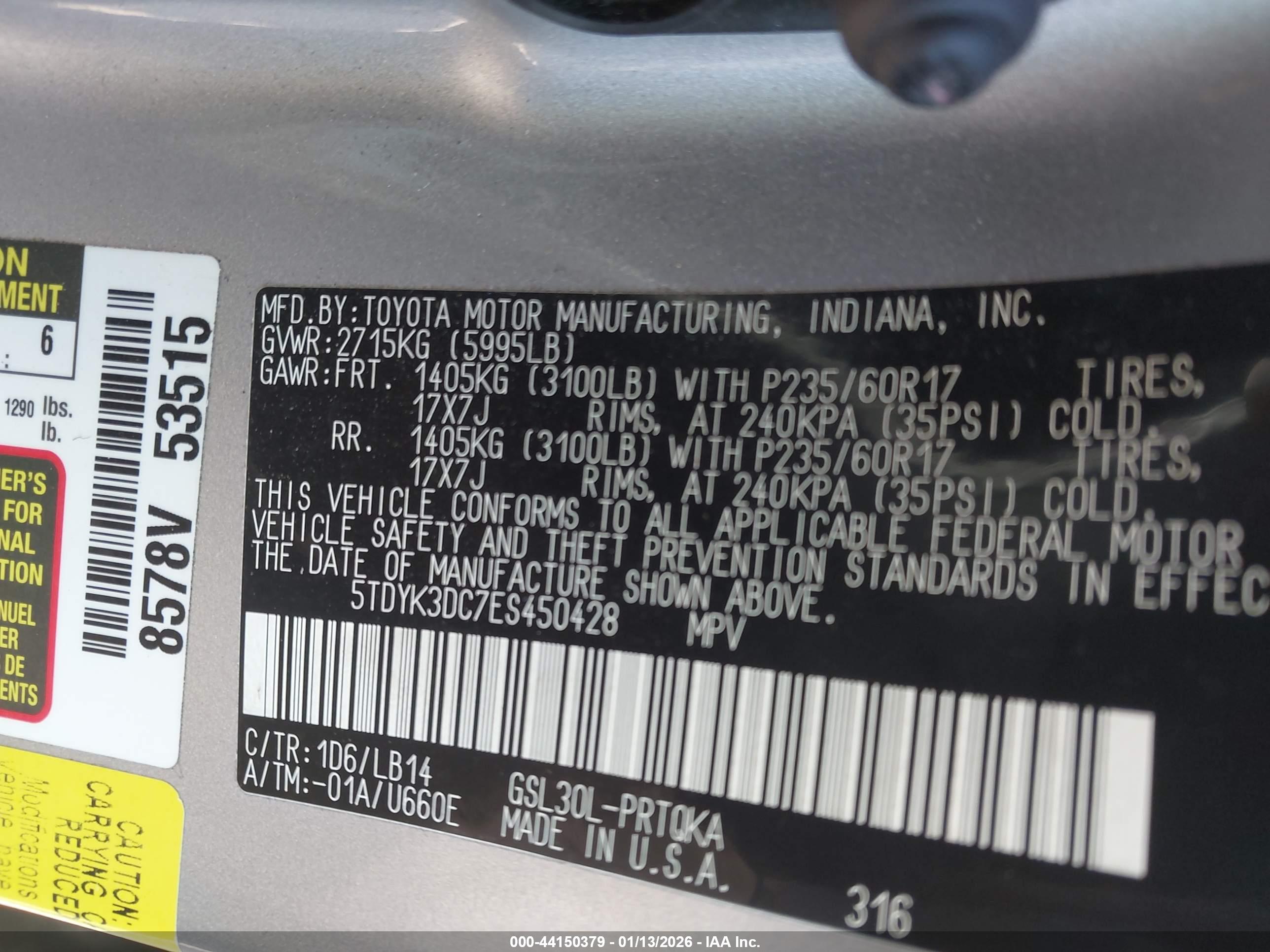 TOYOTA SIENNA image 9