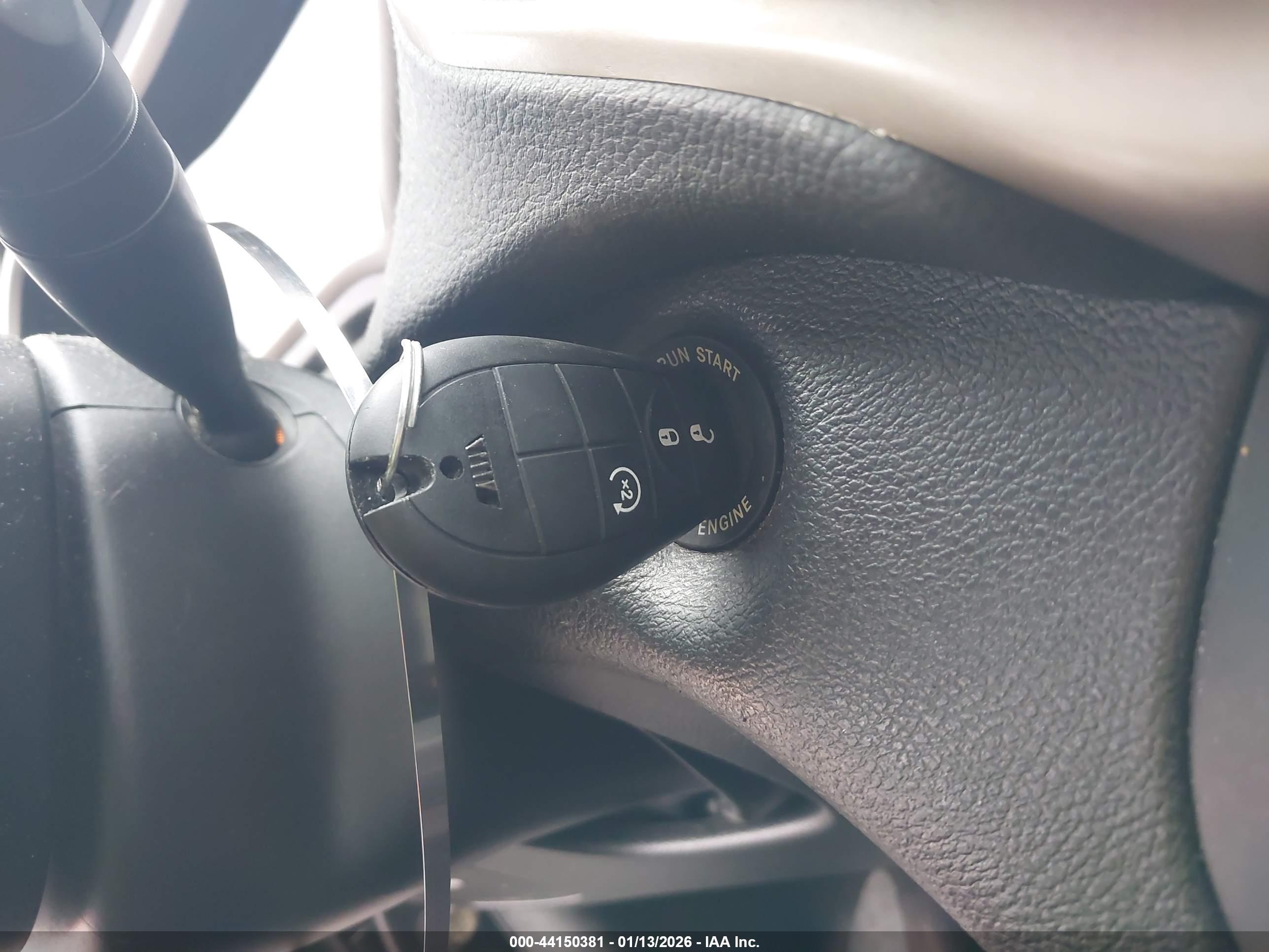 JEEP CHEROKEE image 11