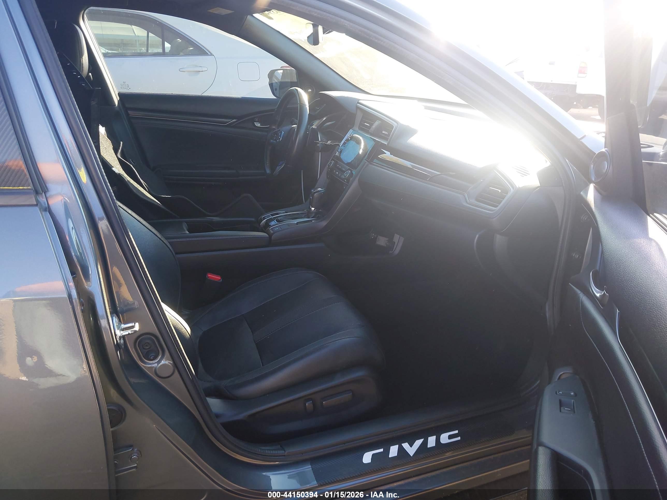 HONDA CIVIC image 5