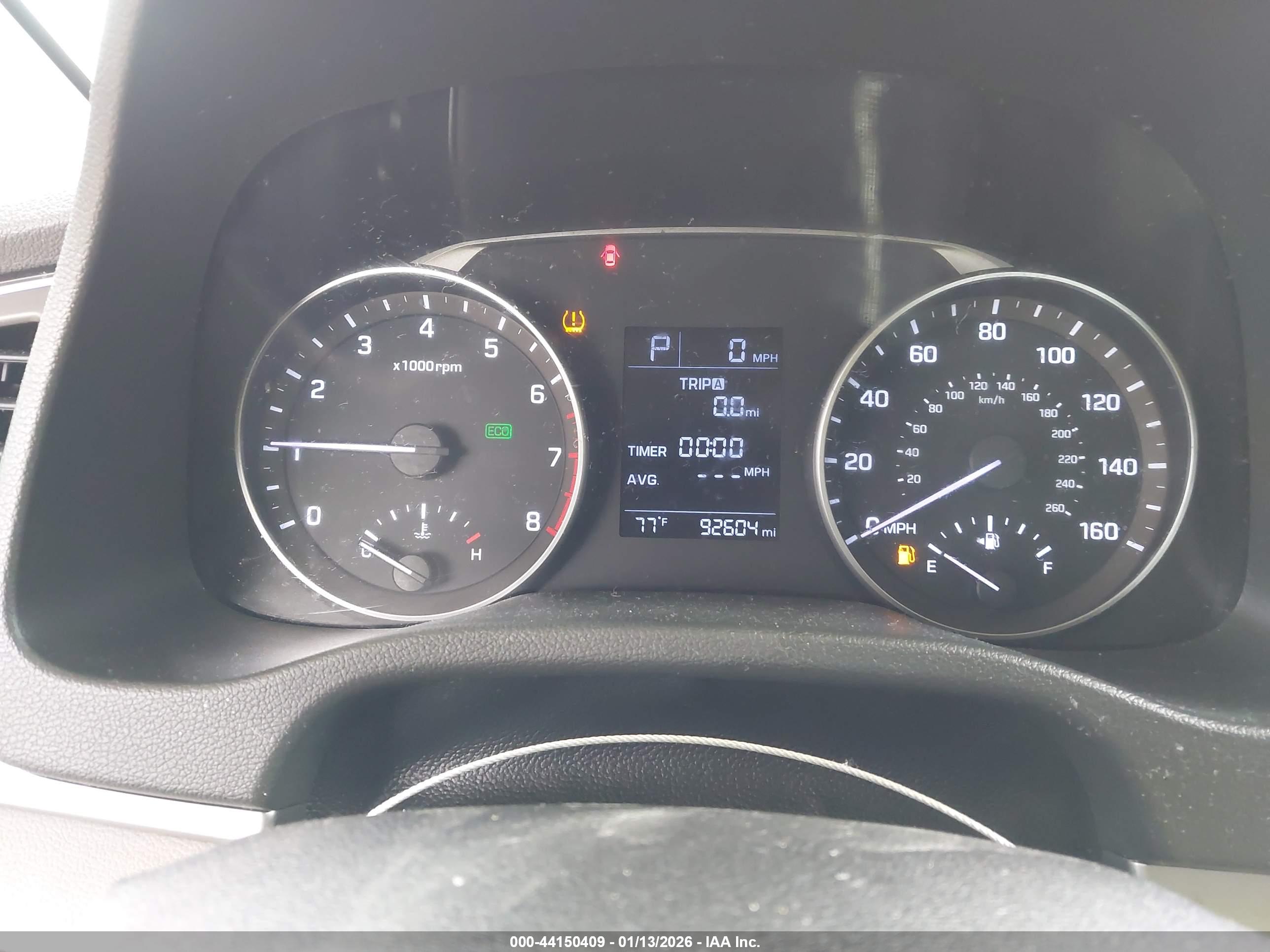 HYUNDAI ELANTRA image 7