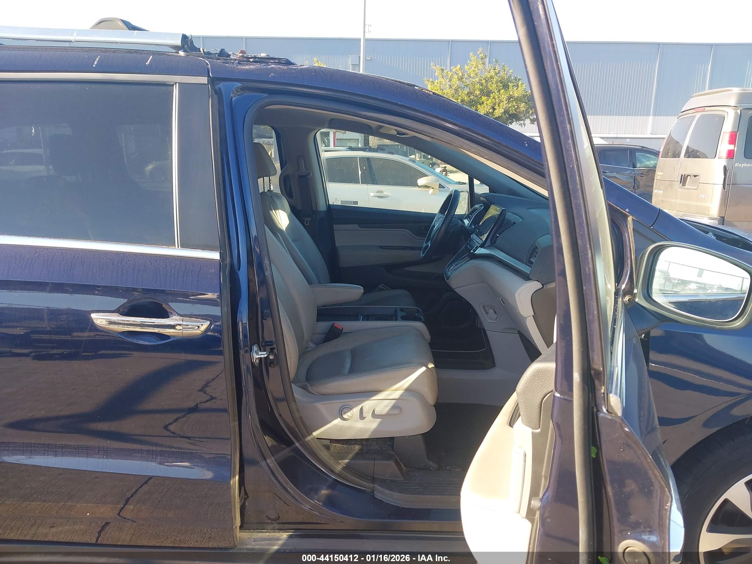 HONDA ODYSSEY image 5