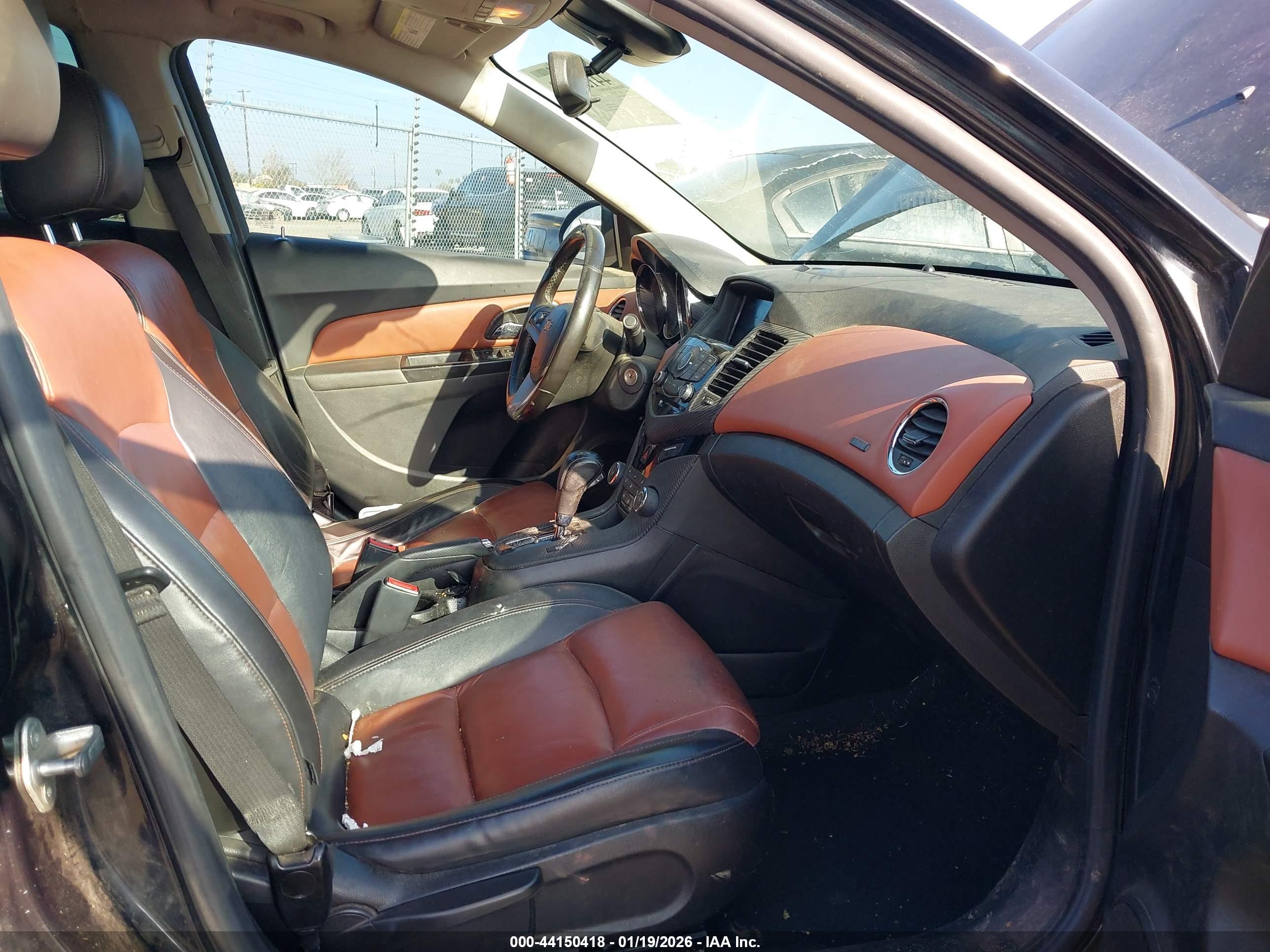 CHEVROLET CRUZE image 5