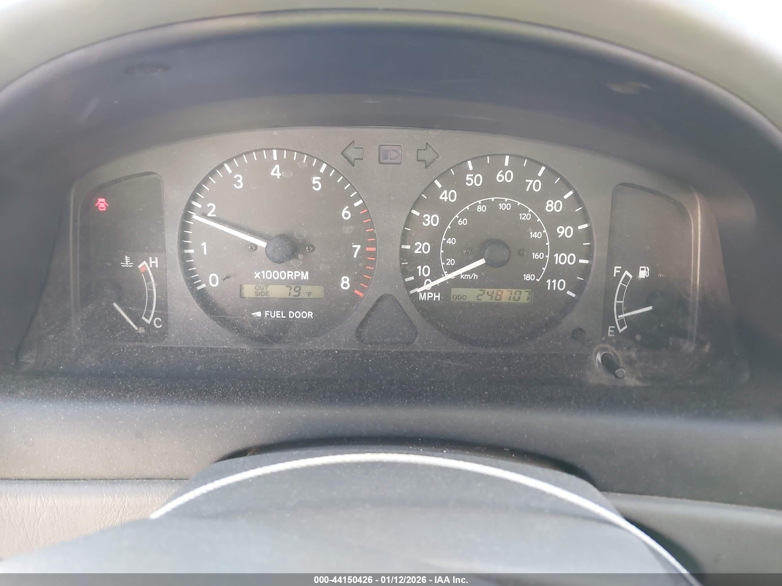 TOYOTA COROLLA image 7