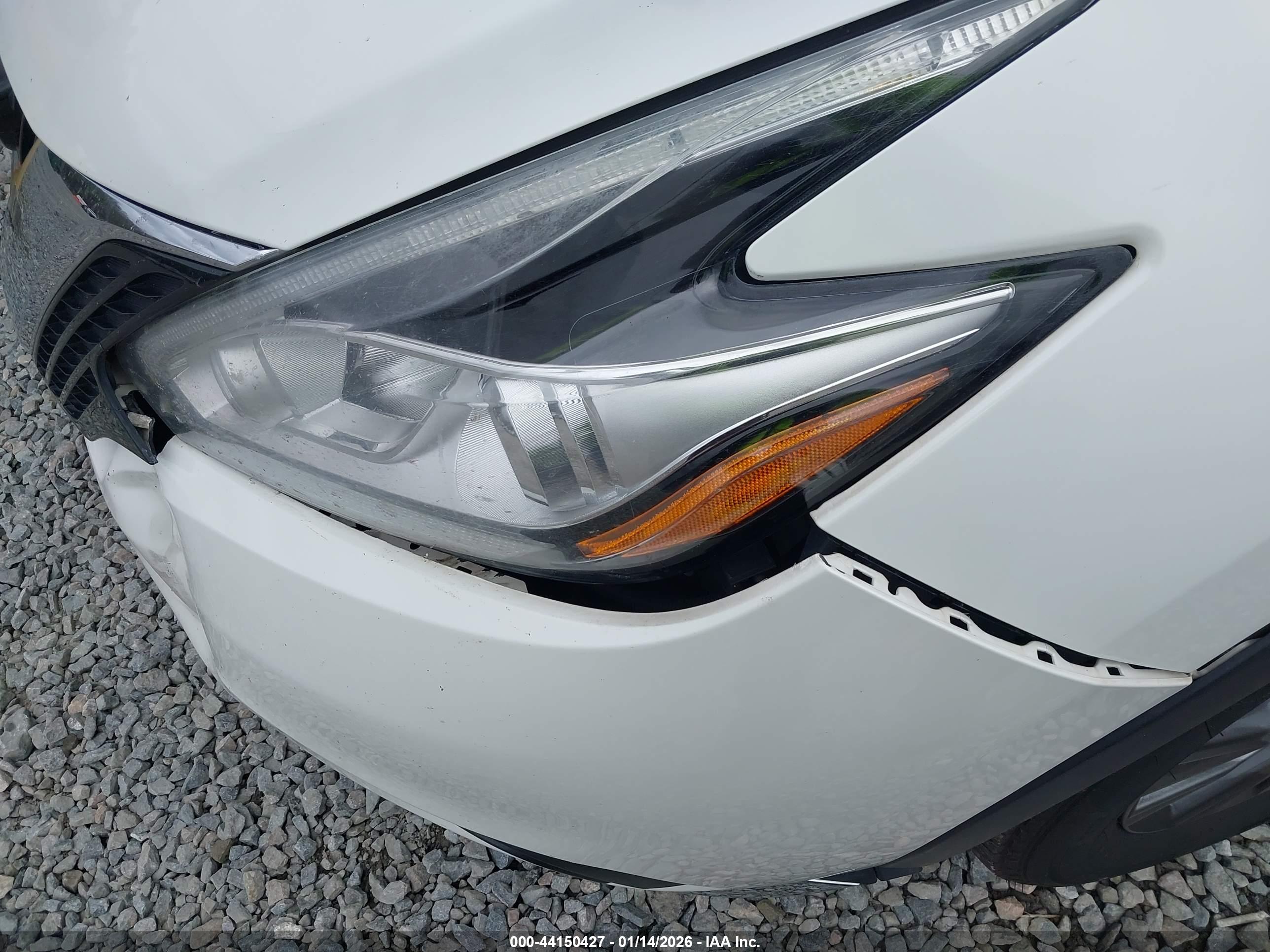 NISSAN MURANO image 6