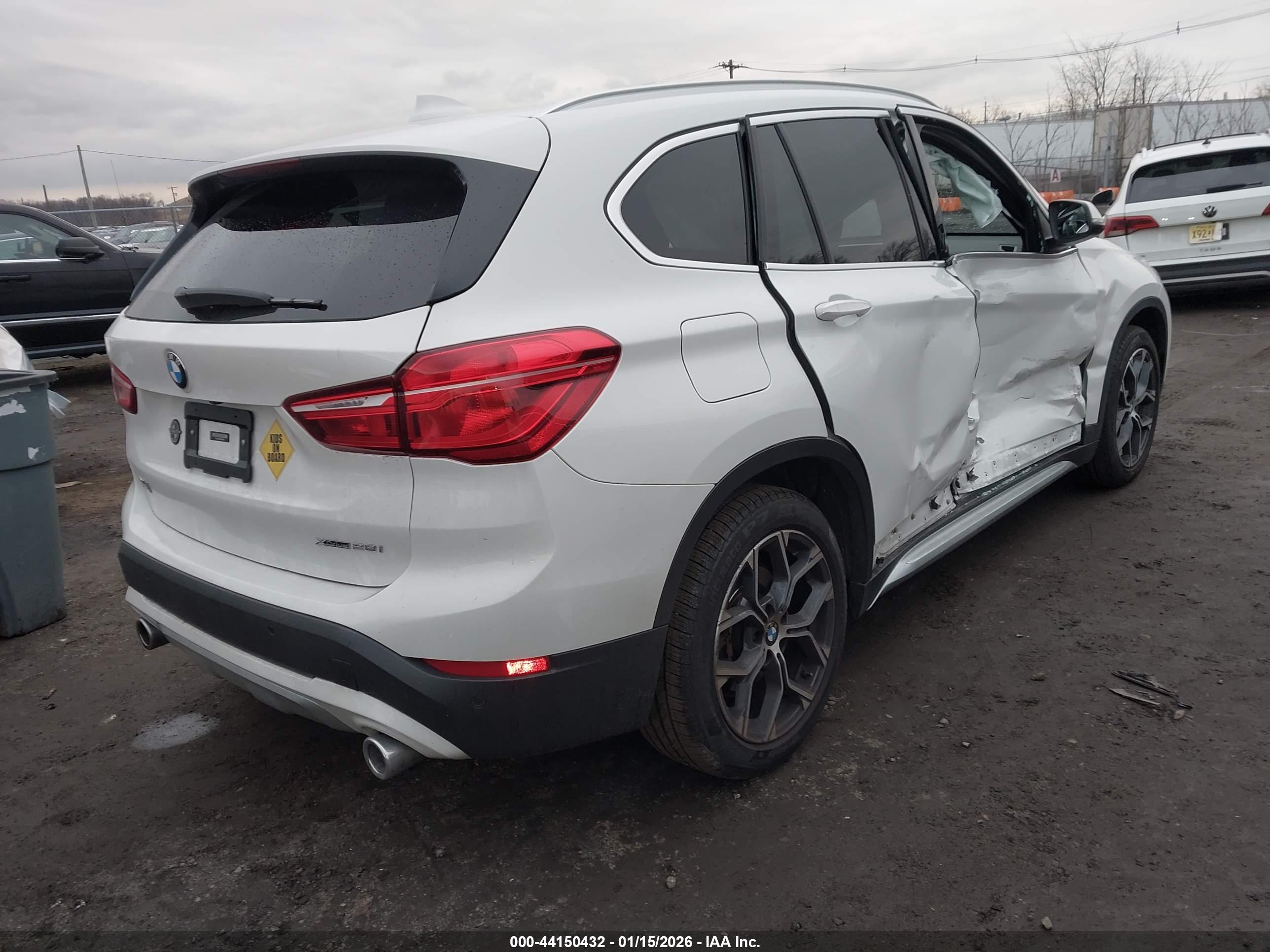 BMW X1 image 4