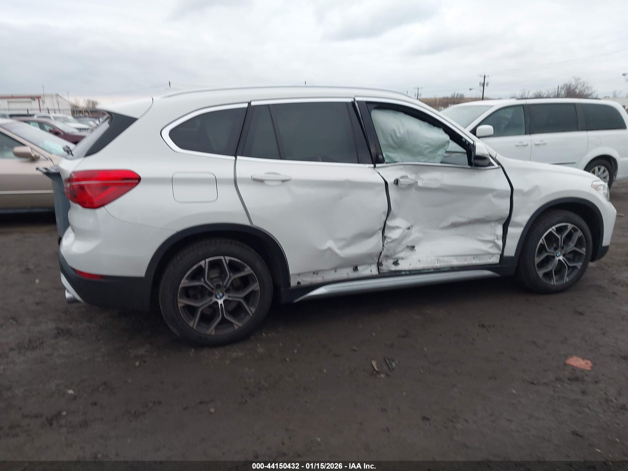 BMW X1 image 6