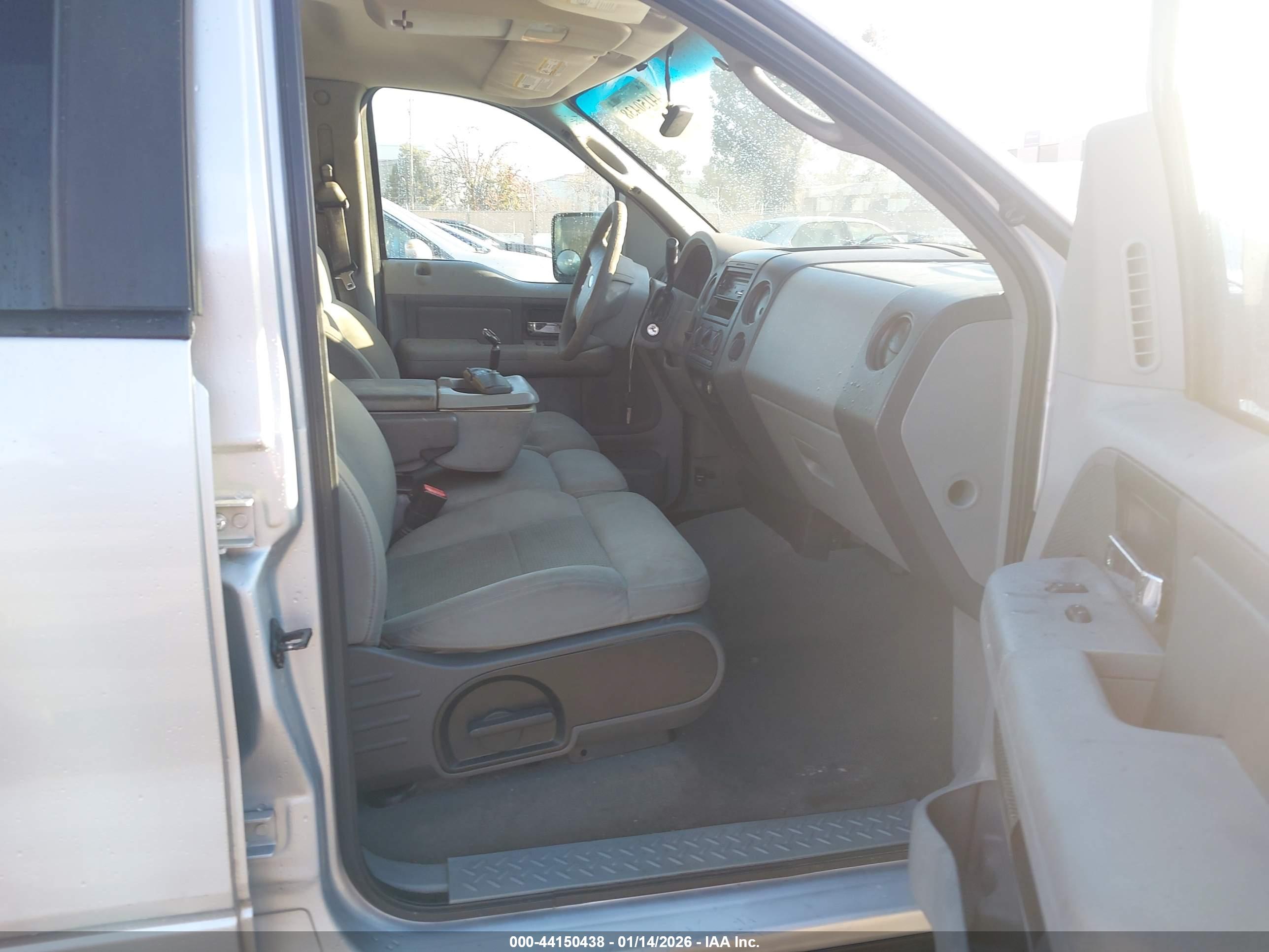FORD F-150 image 5