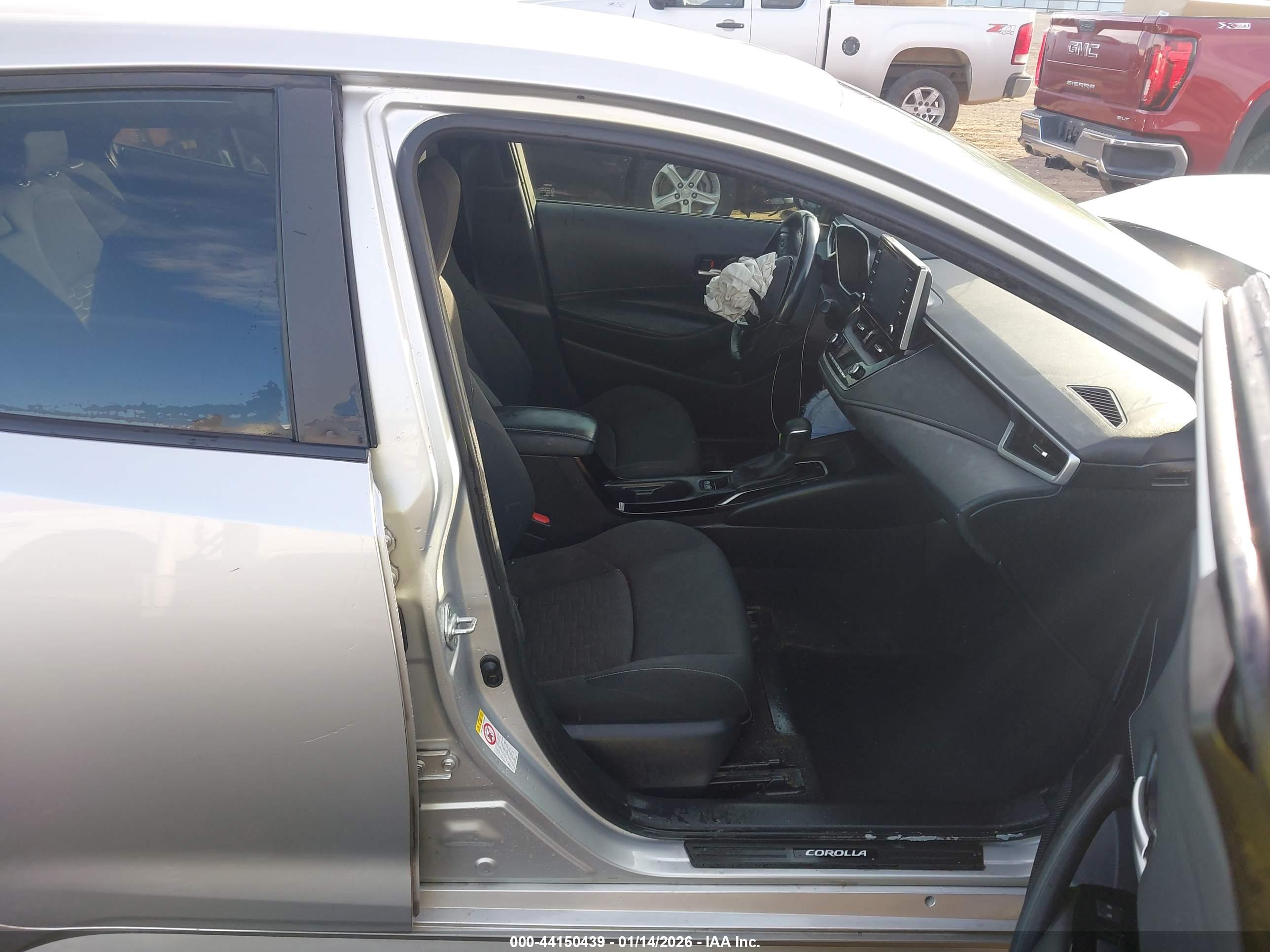 TOYOTA COROLLA image 5