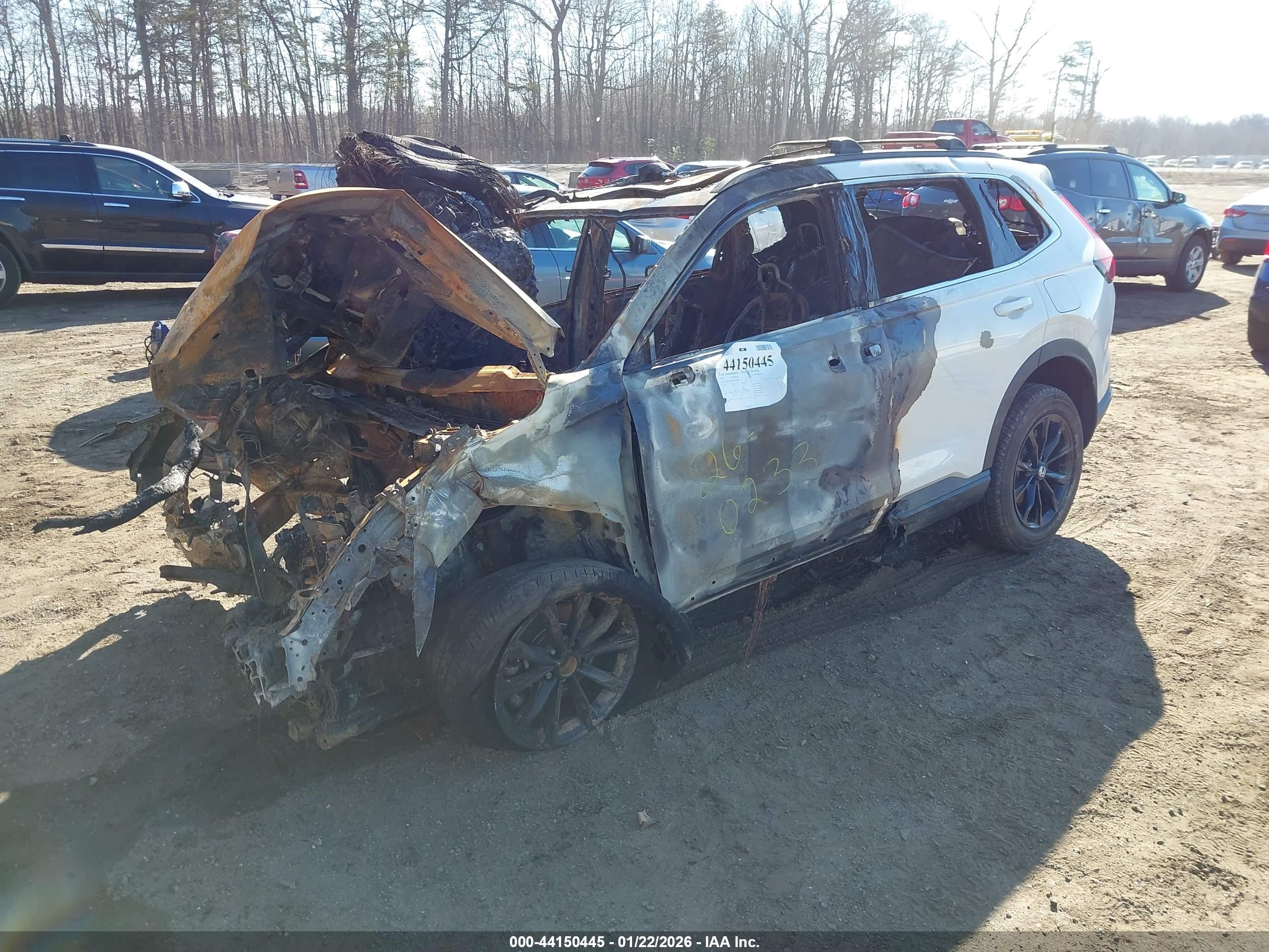 HONDA CR-V image 2