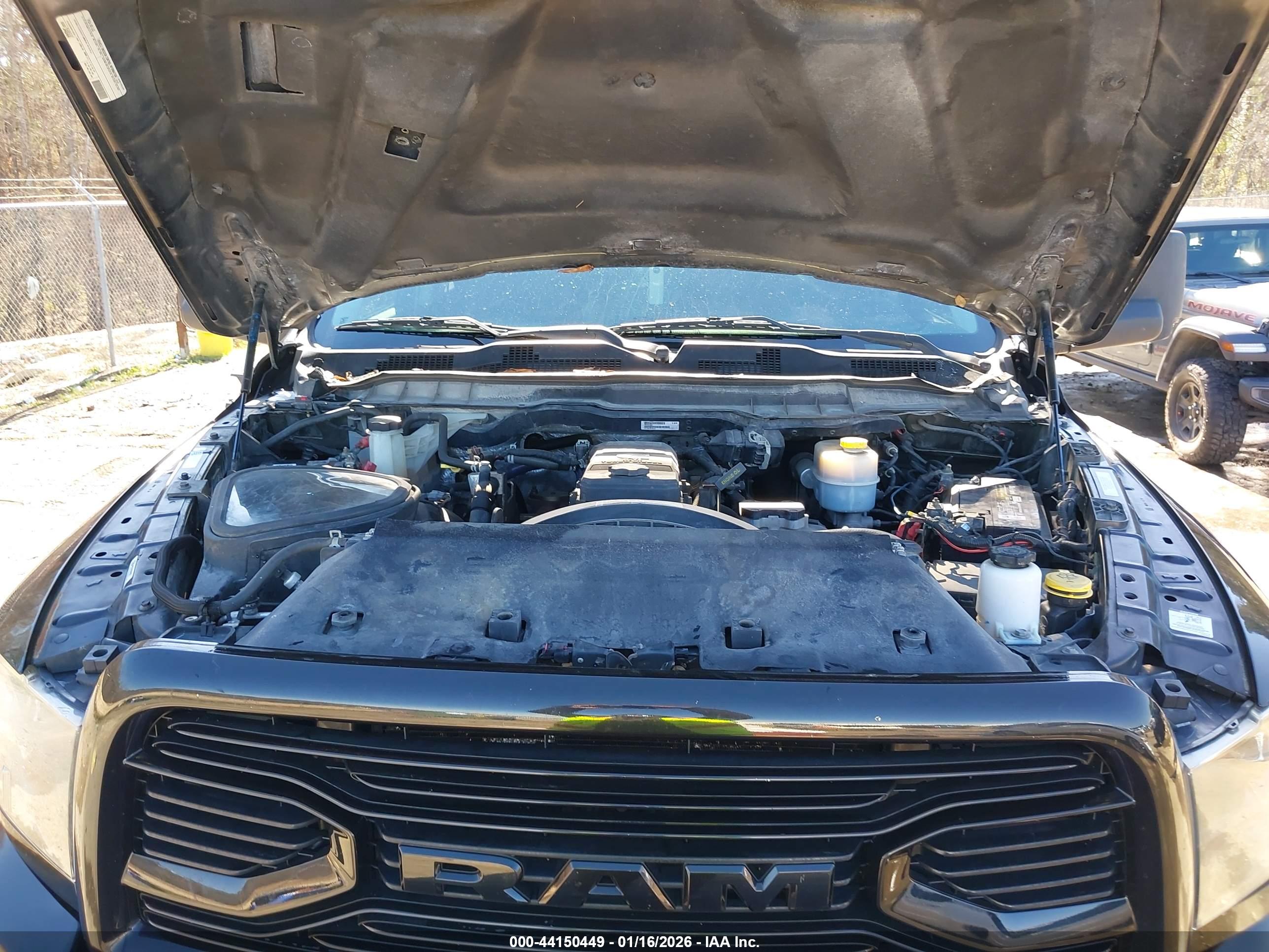RAM 2500 image 10