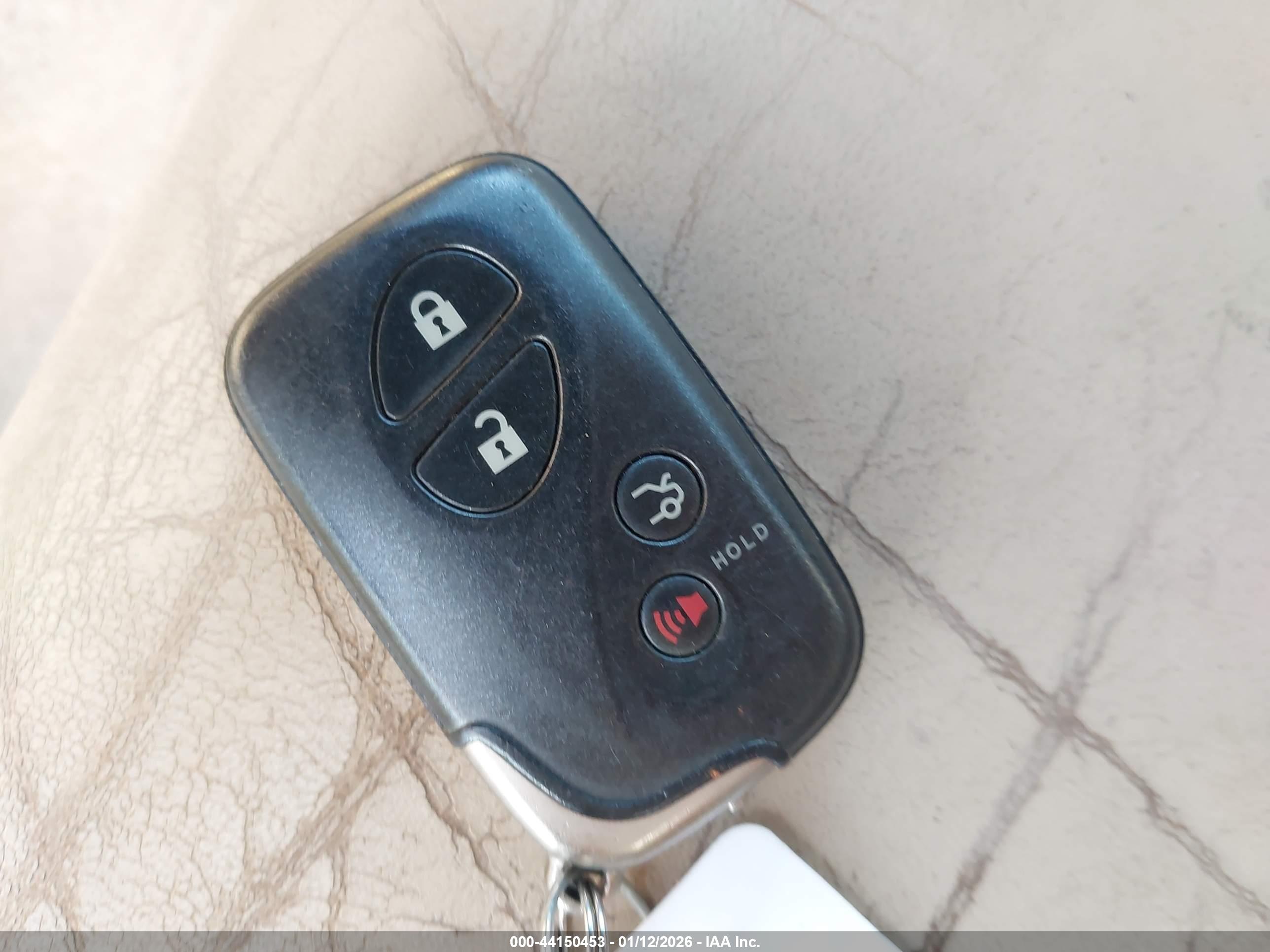 LEXUS ES image 11