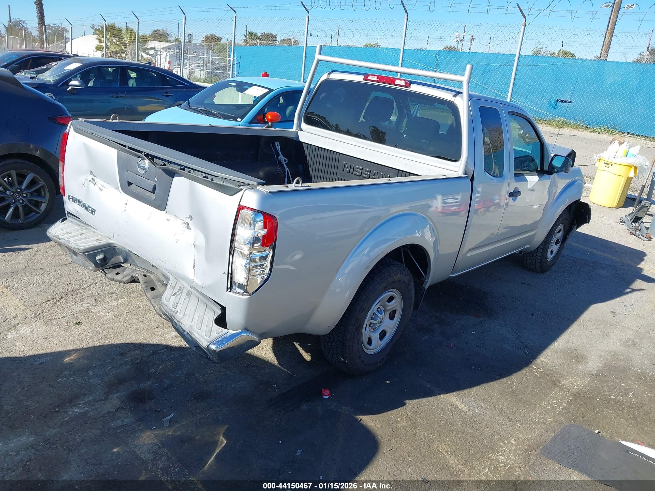 NISSAN FRONTIER image 4