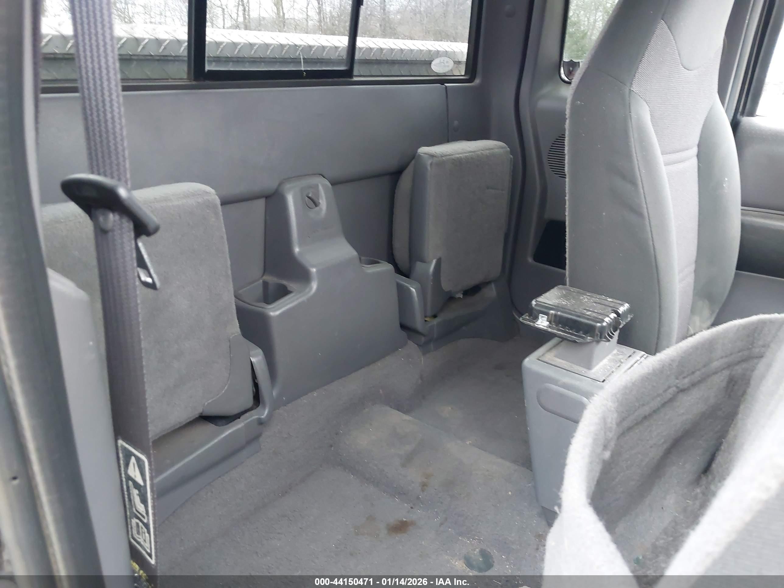 FORD RANGER image 8