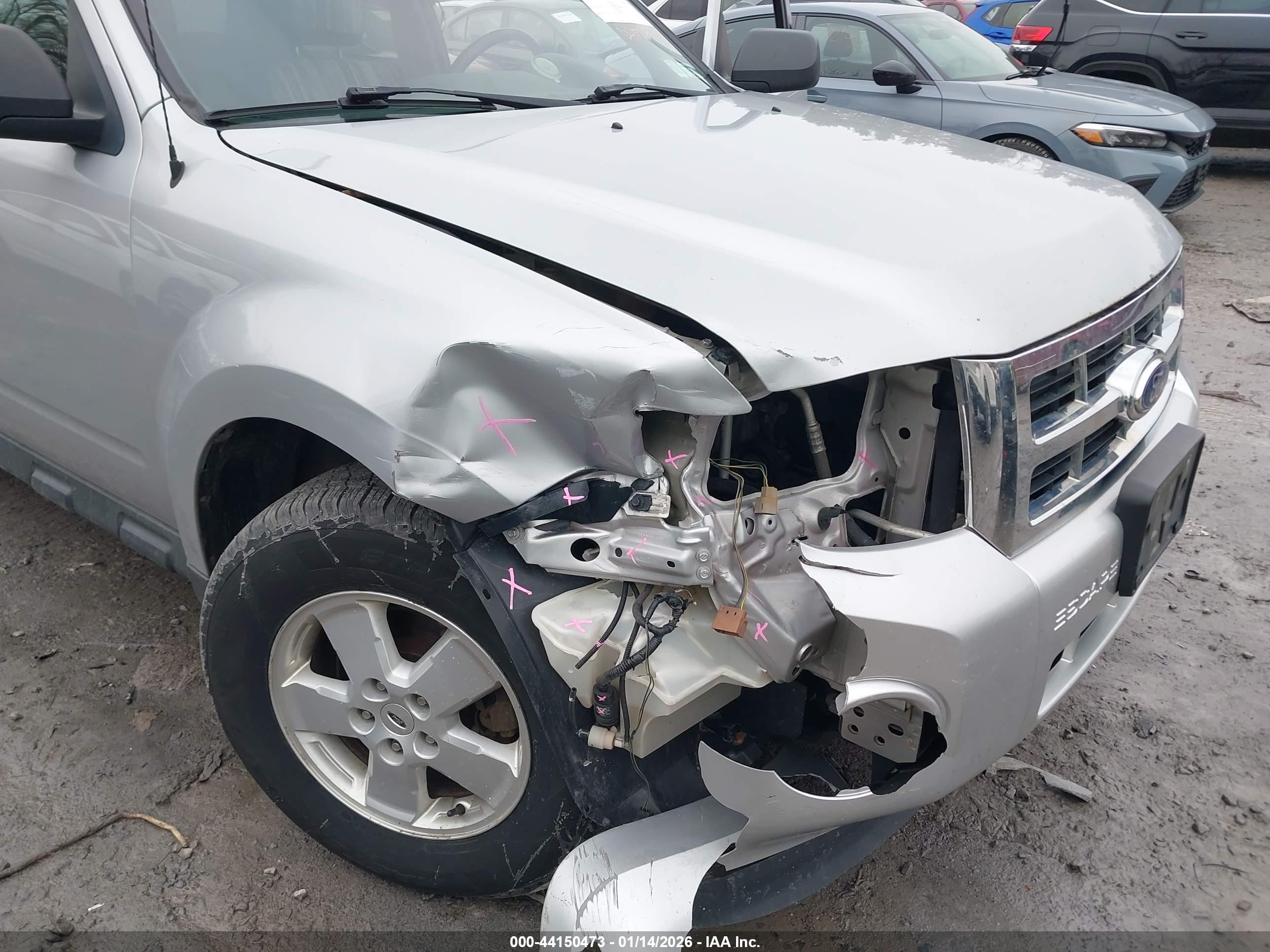 FORD ESCAPE image 6