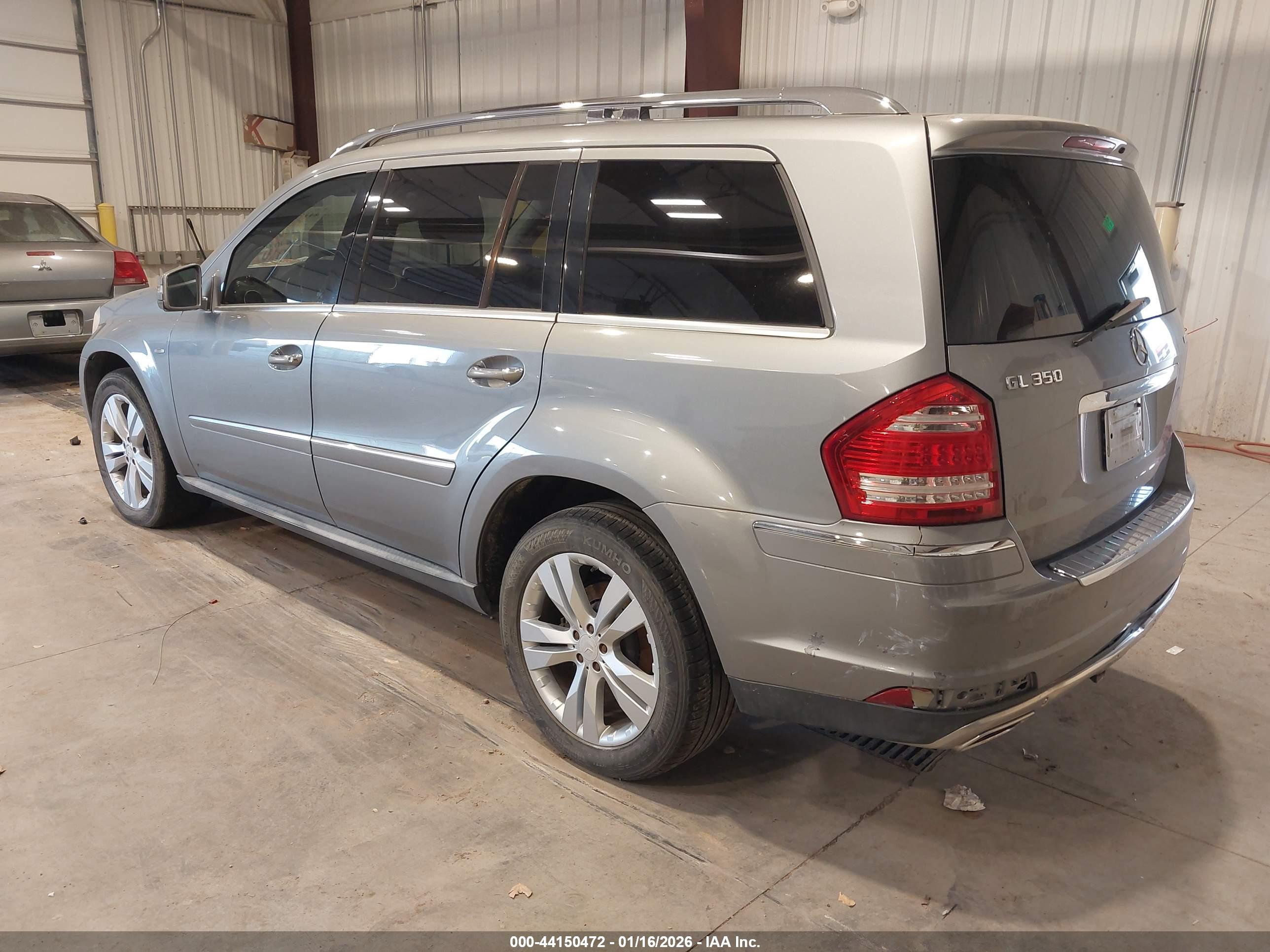 MERCEDES-BENZ GL image 3