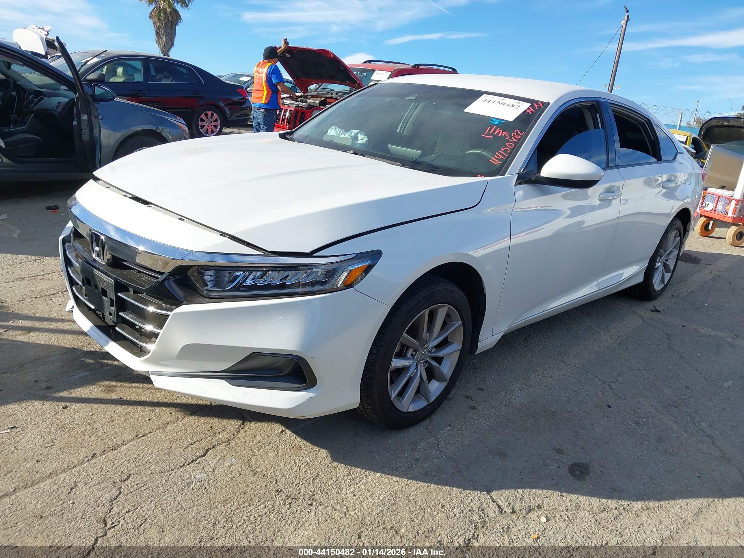 HONDA ACCORD image 2