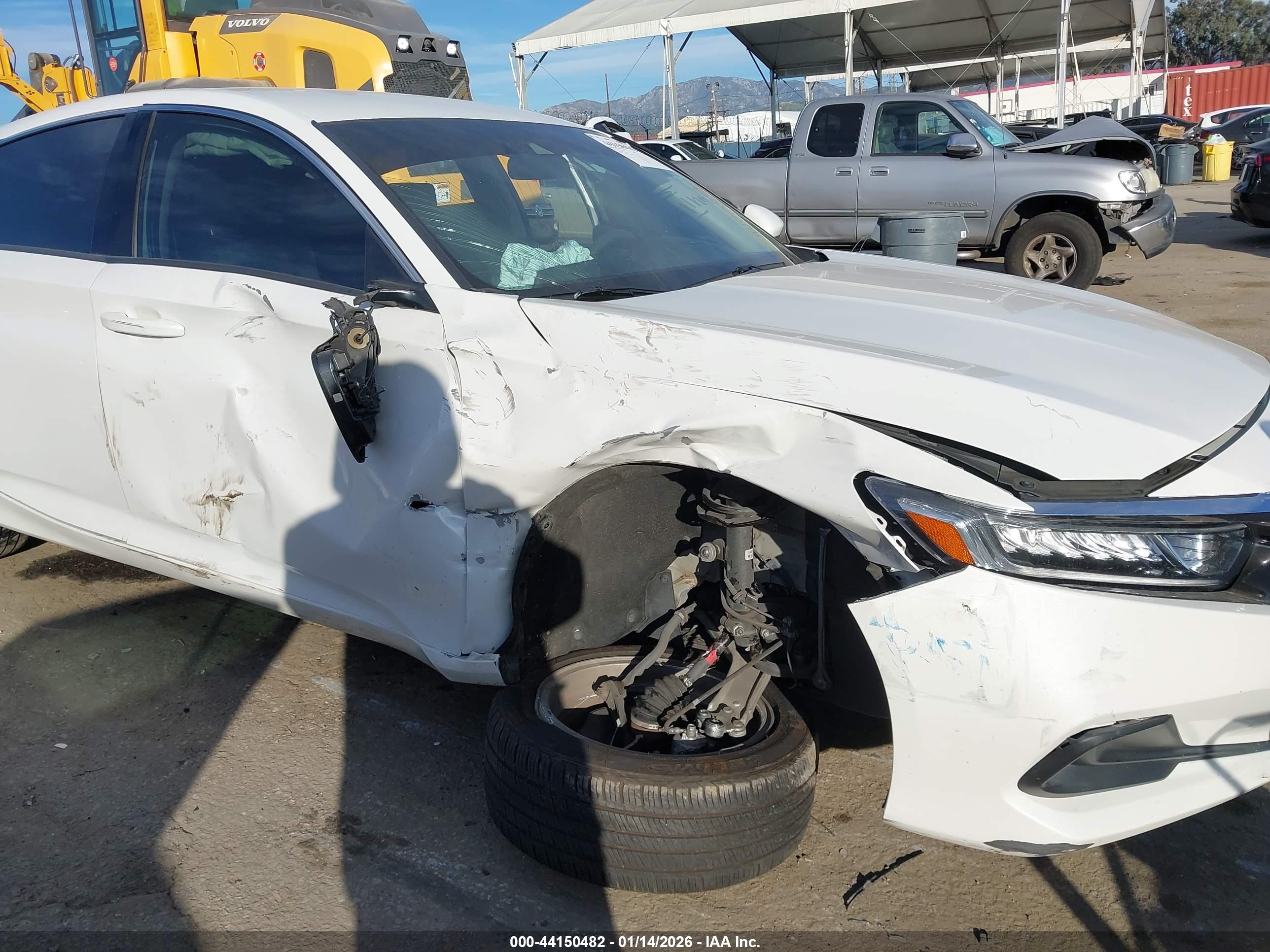 HONDA ACCORD image 6