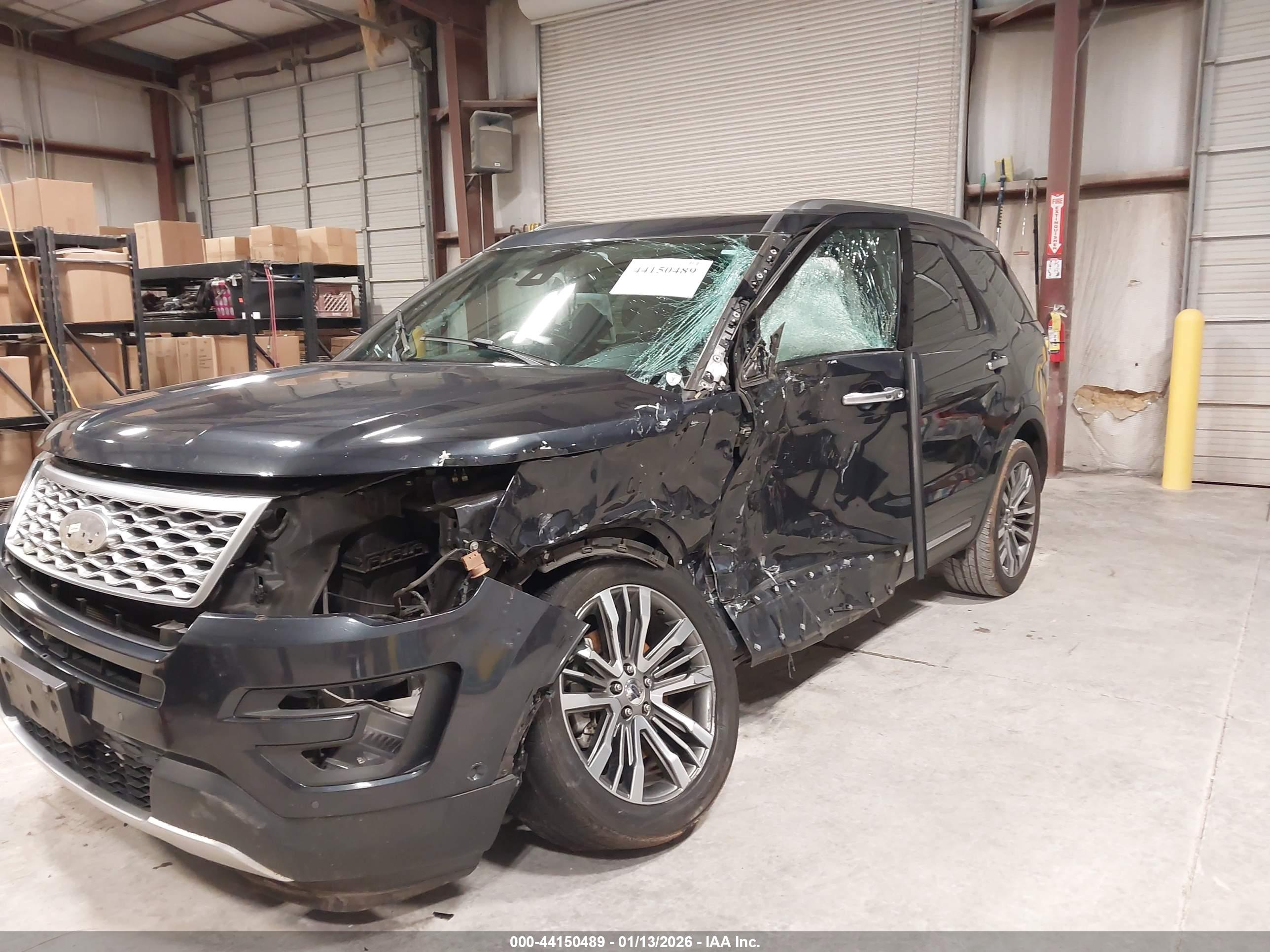 FORD EXPLORER image 6