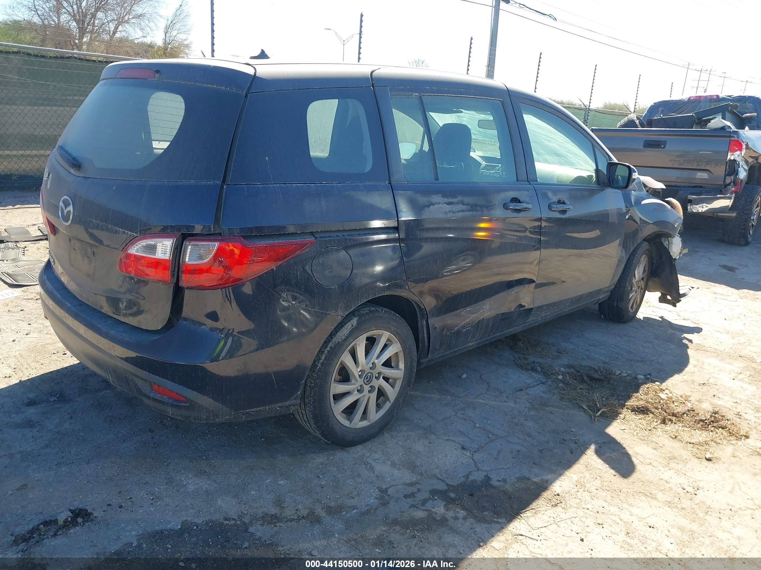 MAZDA MAZDA5 image 4