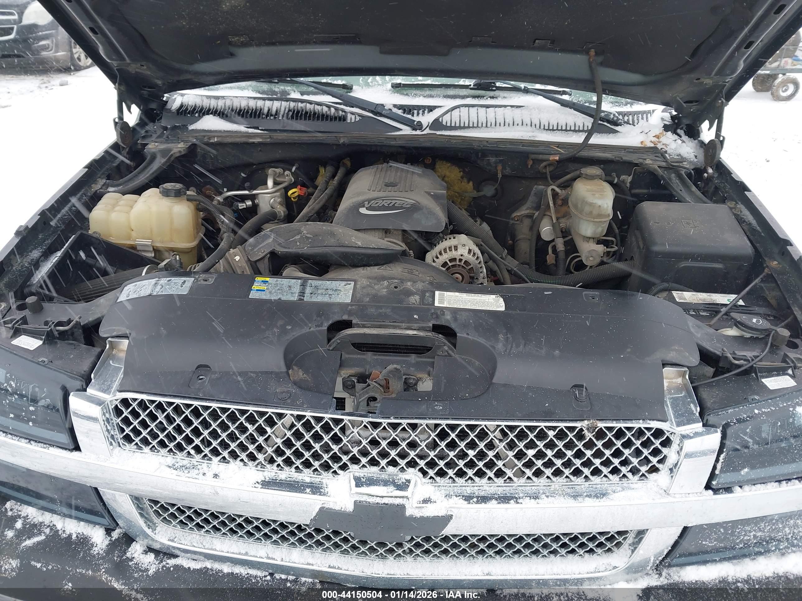 CHEVROLET SILVERADO image 10