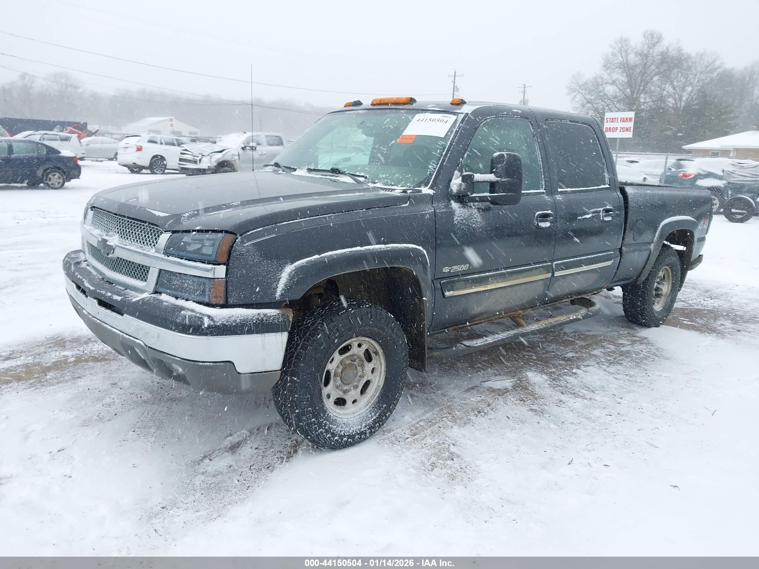 CHEVROLET SILVERADO image 2