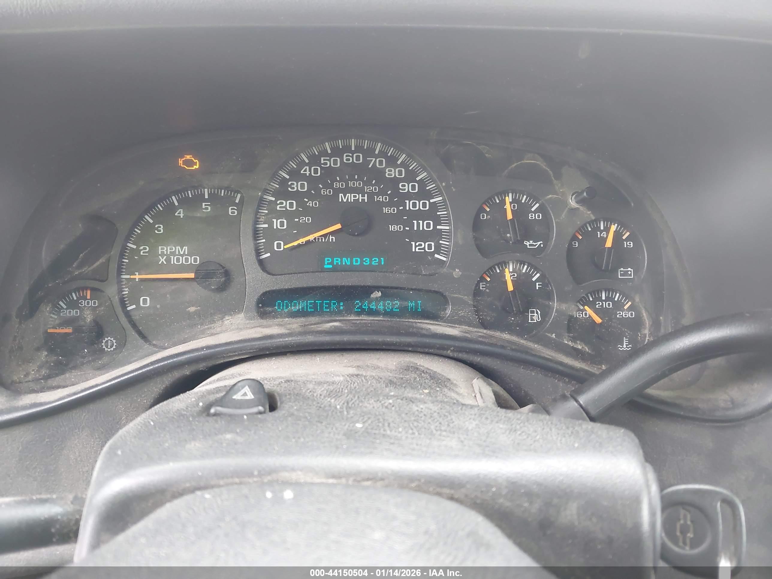 CHEVROLET SILVERADO image 7