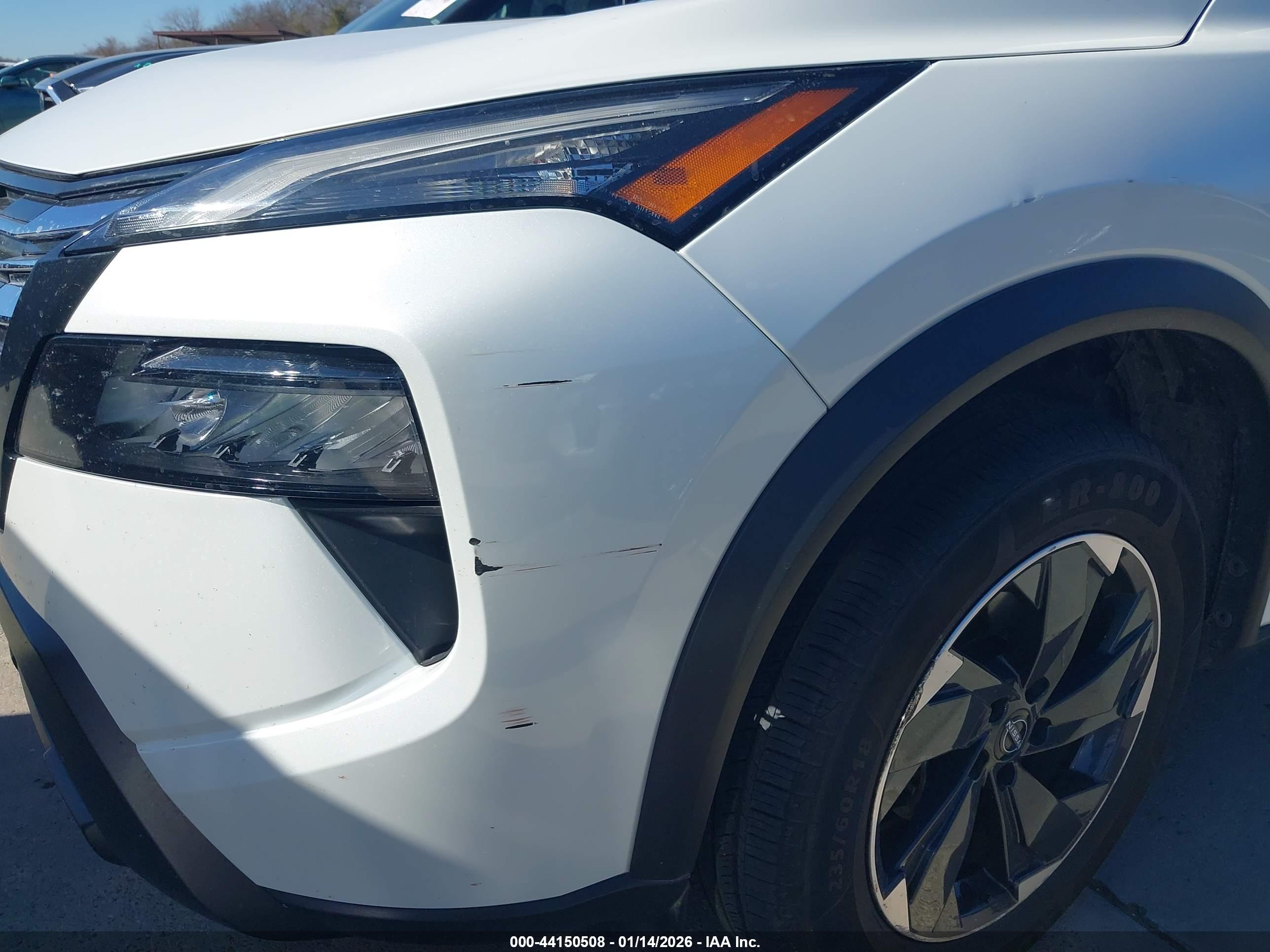 NISSAN ROGUE image 6