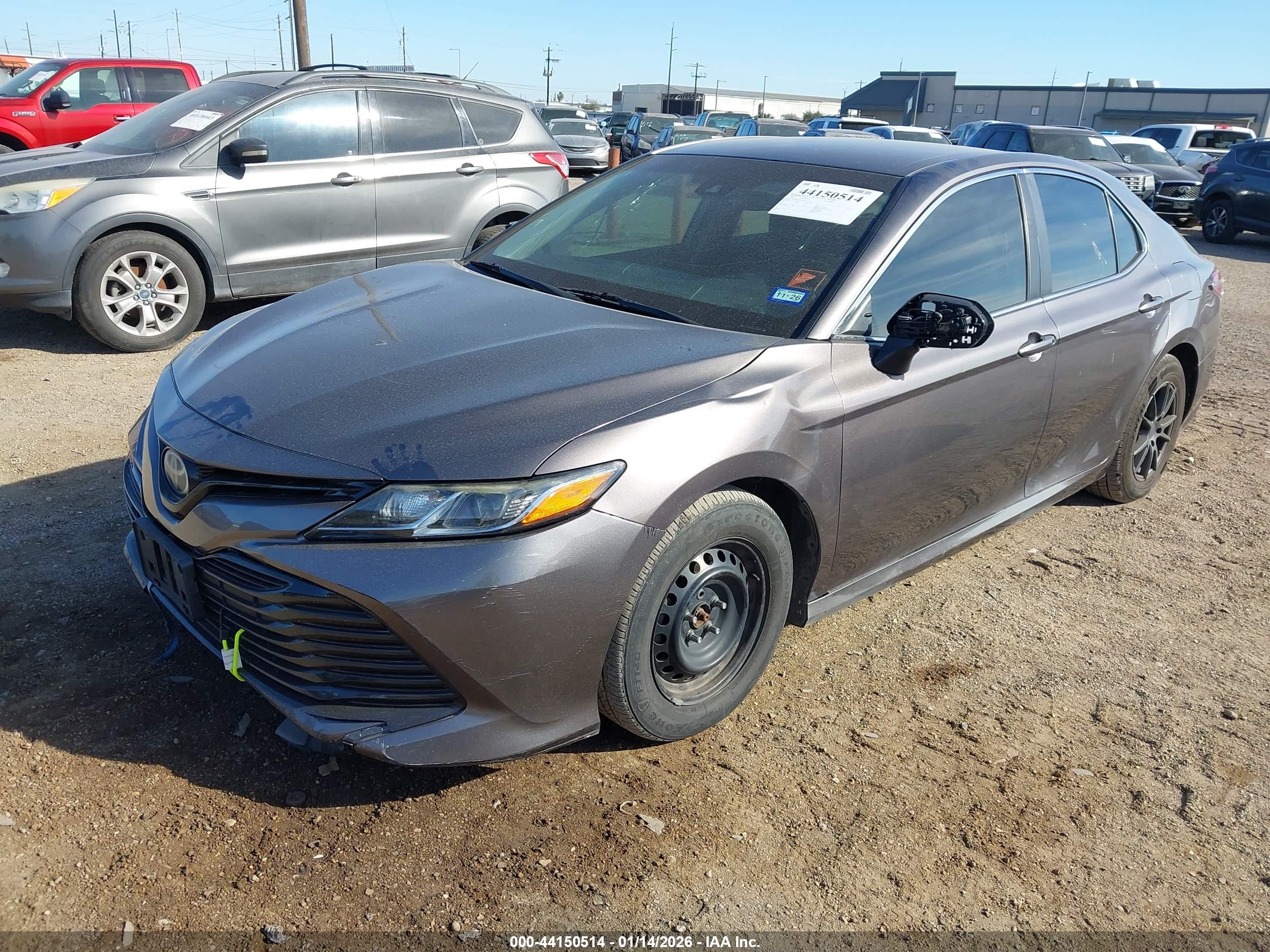 TOYOTA CAMRY image 2