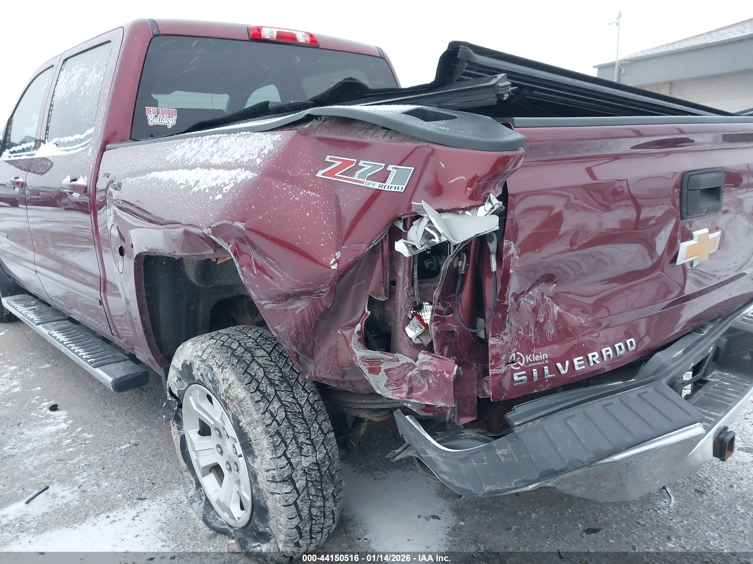 CHEVROLET SILVERADO image 6