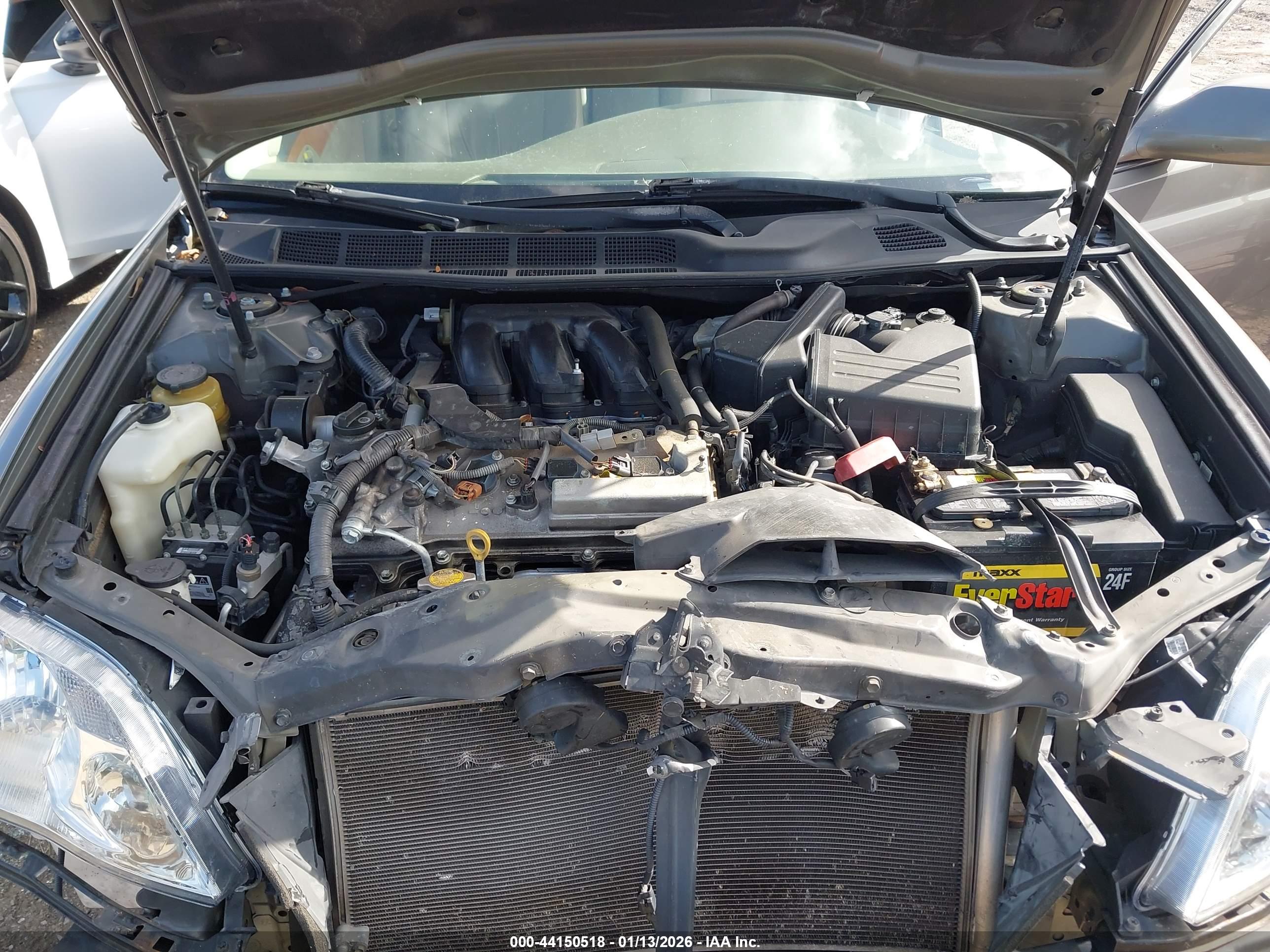 TOYOTA AVALON image 10
