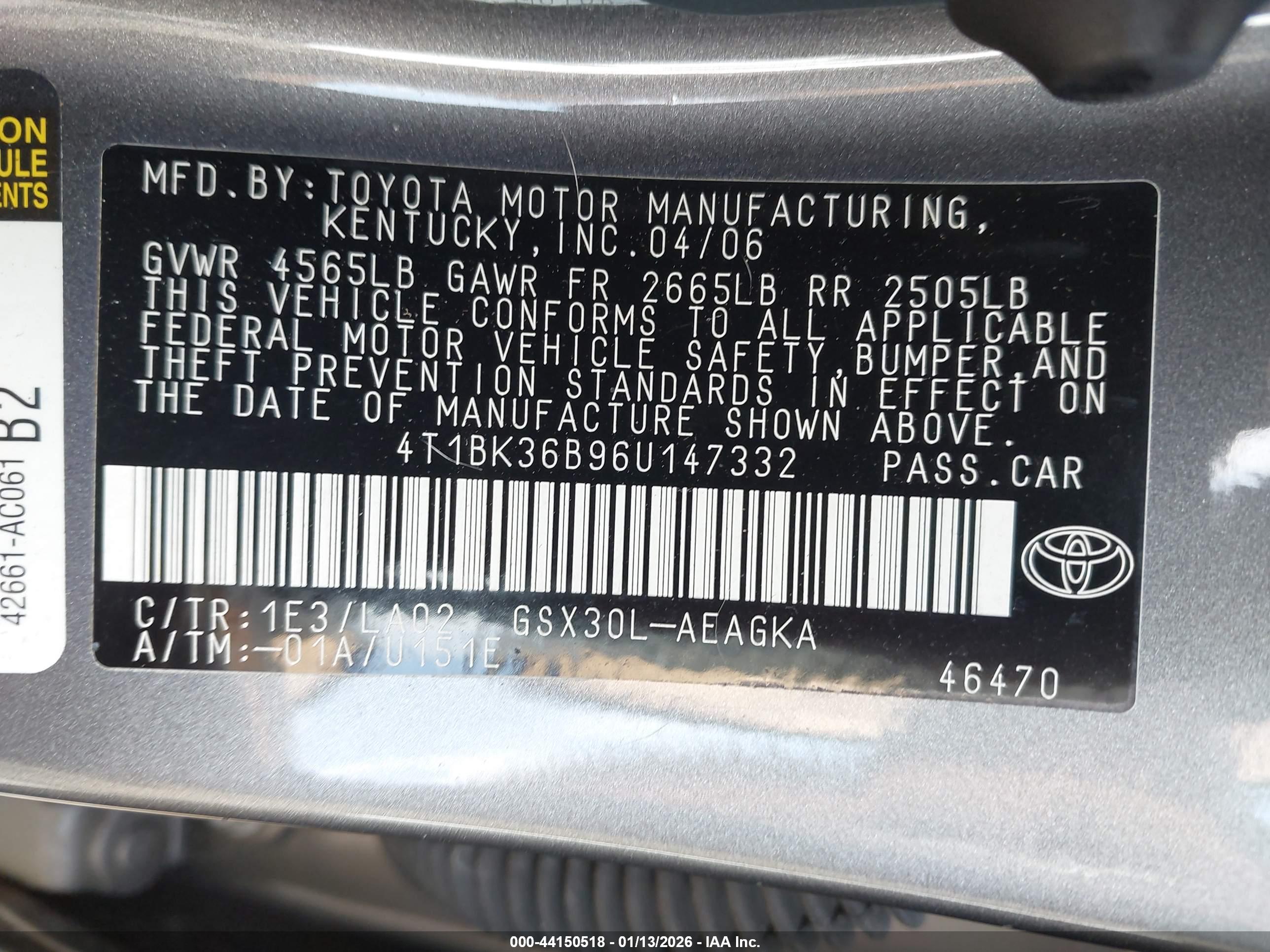 TOYOTA AVALON image 9