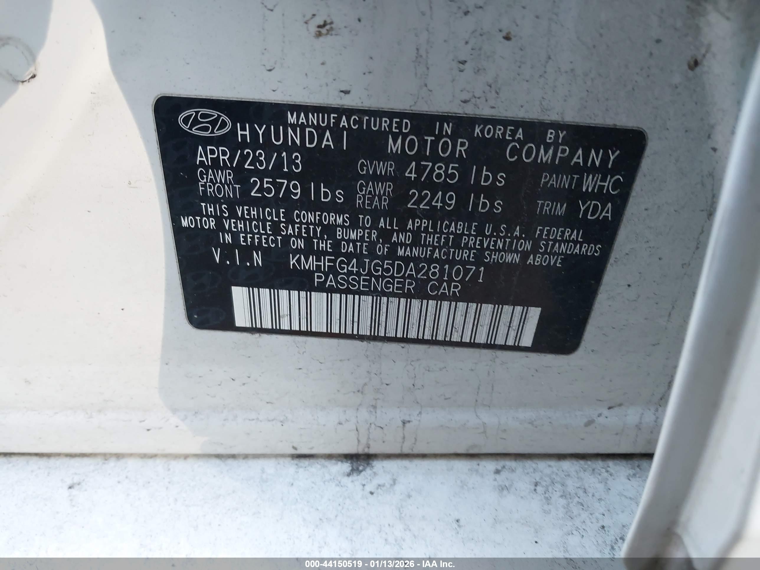 HYUNDAI AZERA image 9