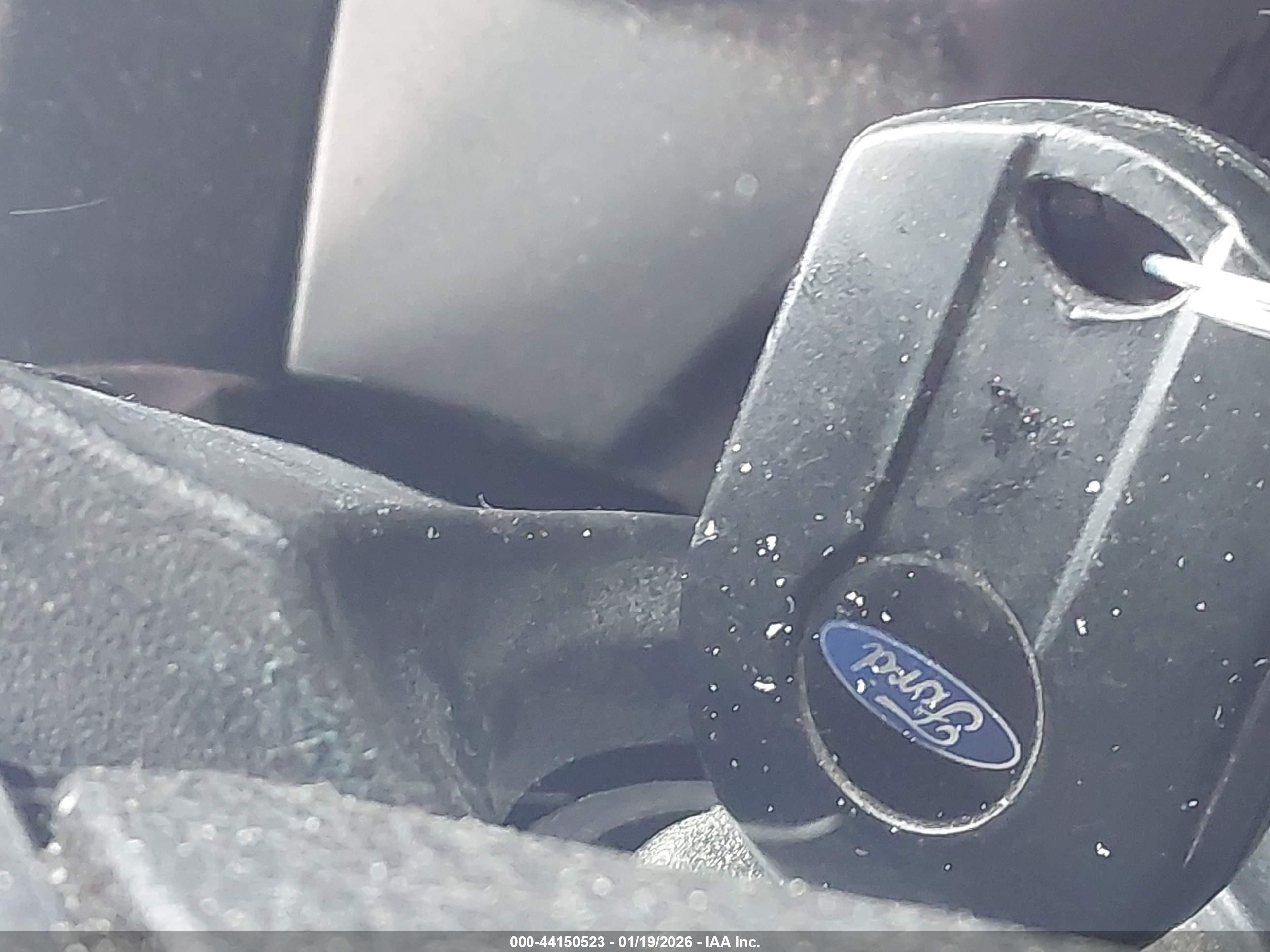 FORD ESCAPE image 11