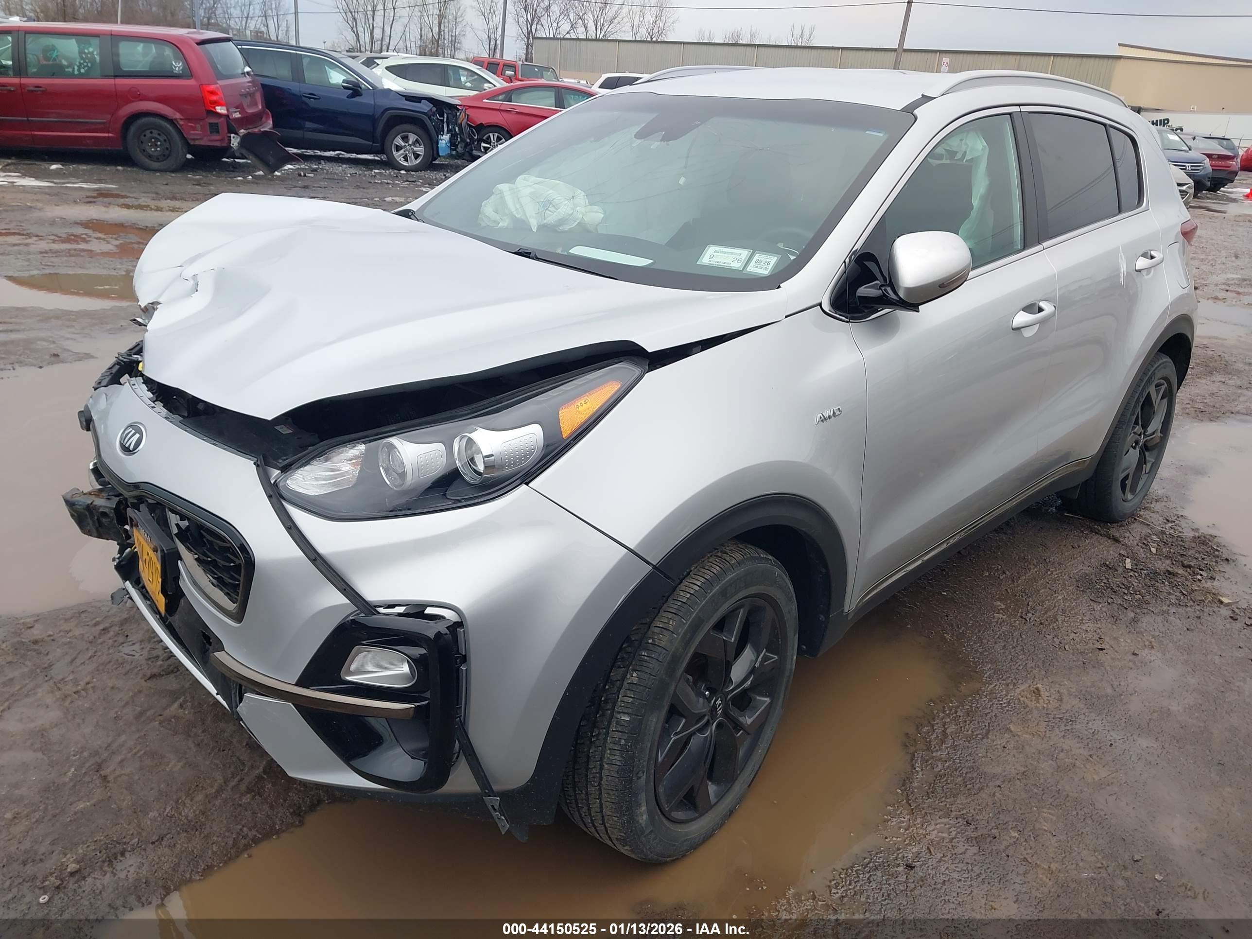 KIA SPORTAGE image 2