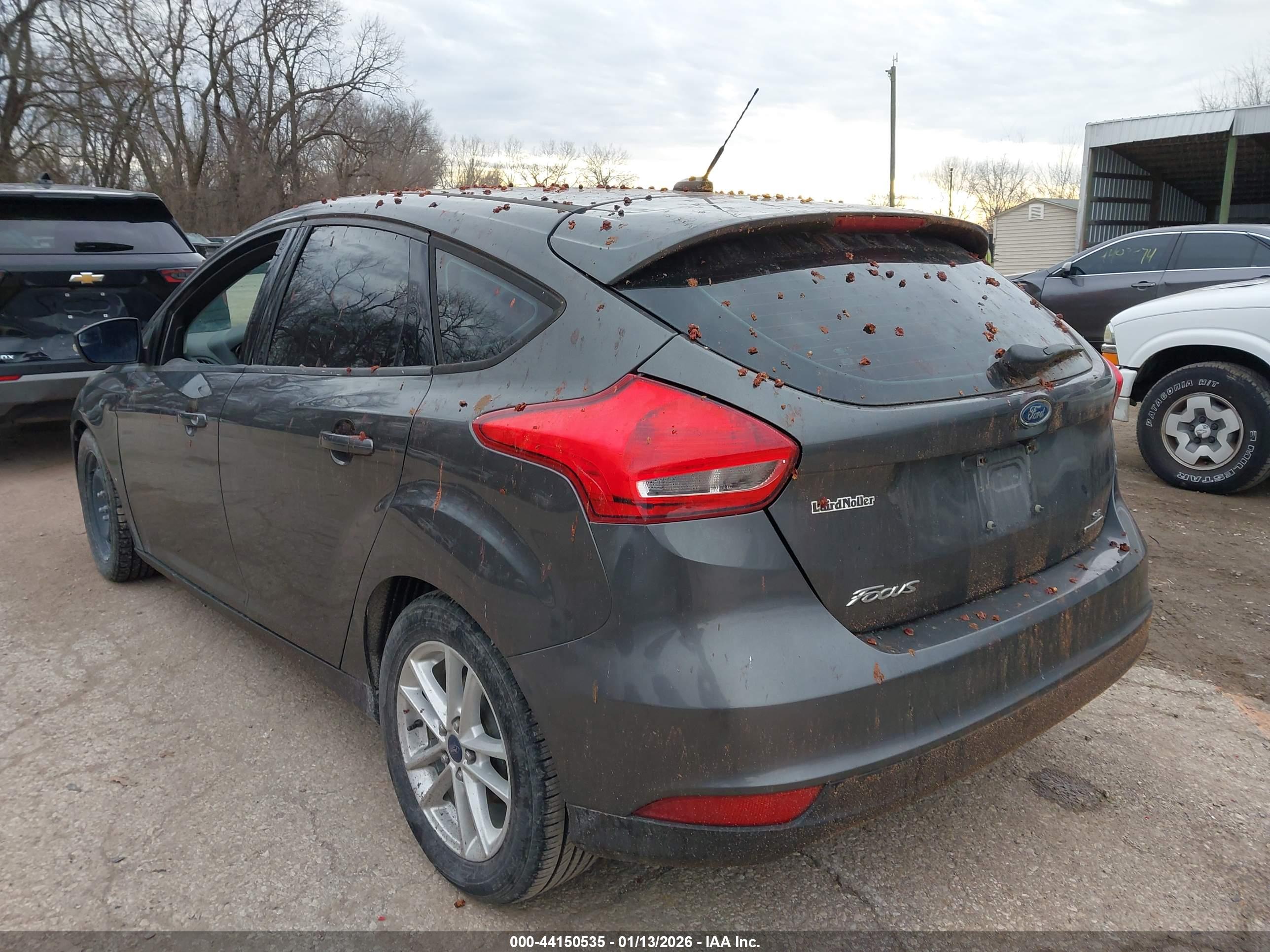 FORD FOCUS image 3