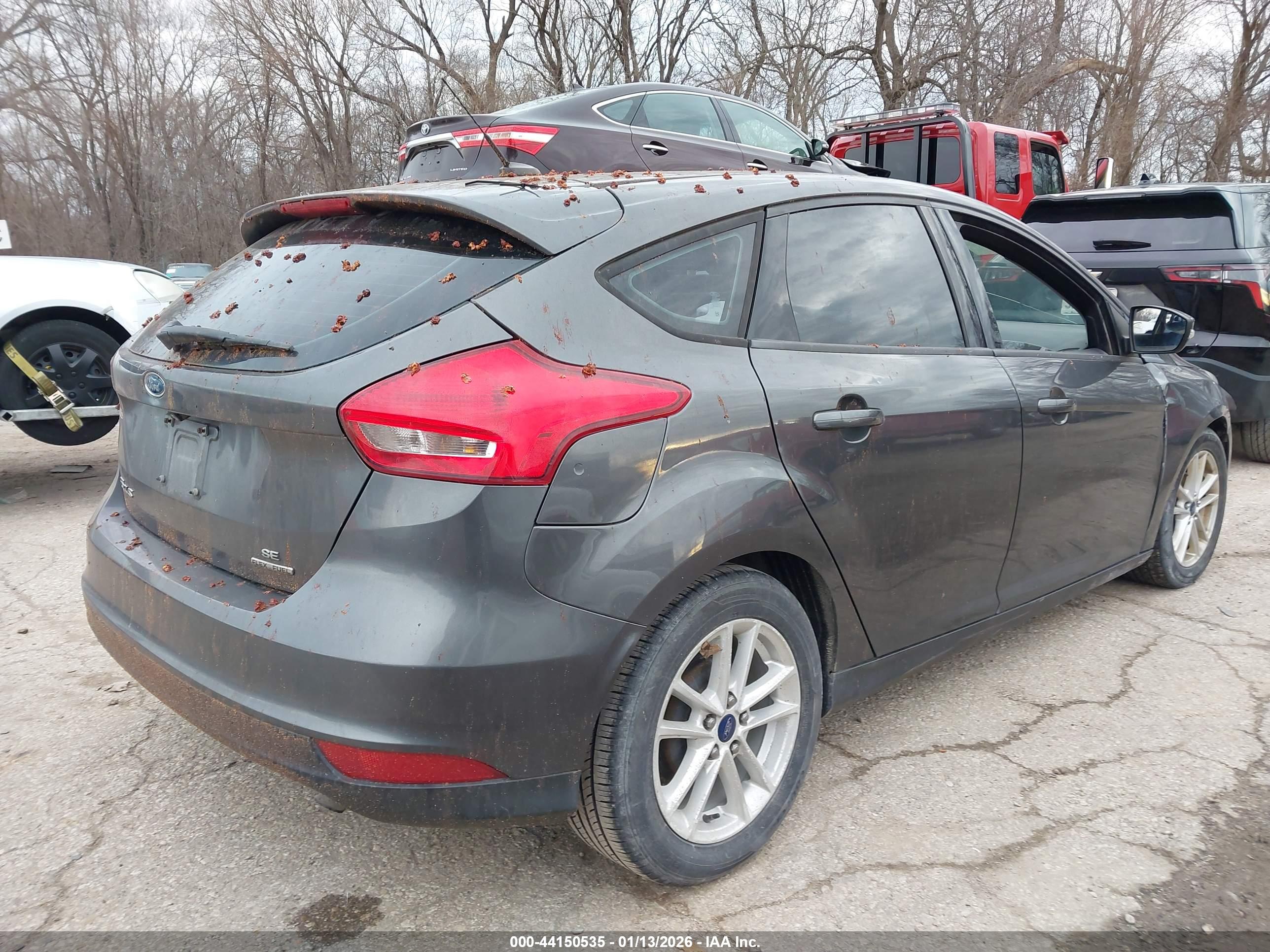 FORD FOCUS image 4