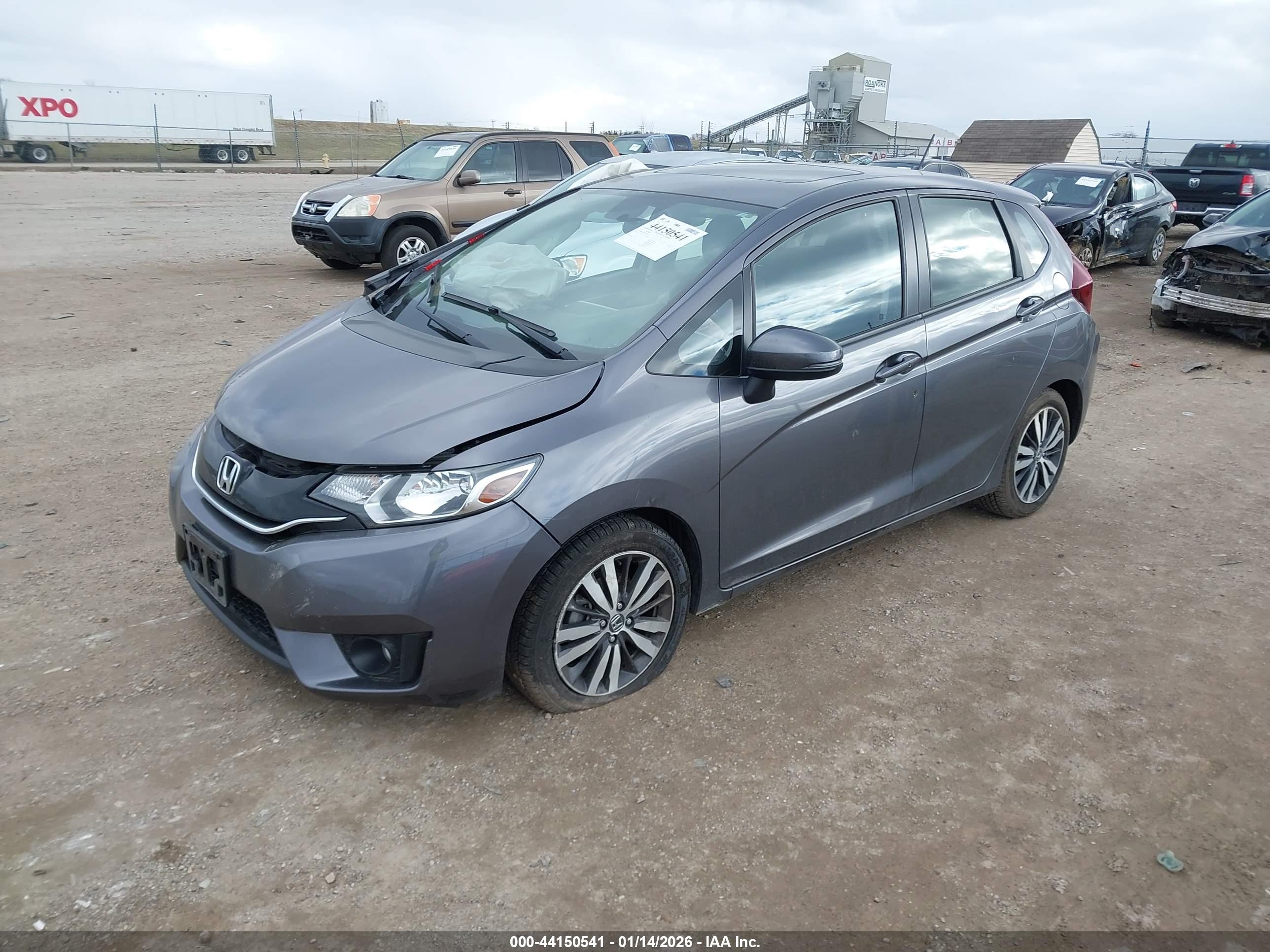 HONDA FIT image 2