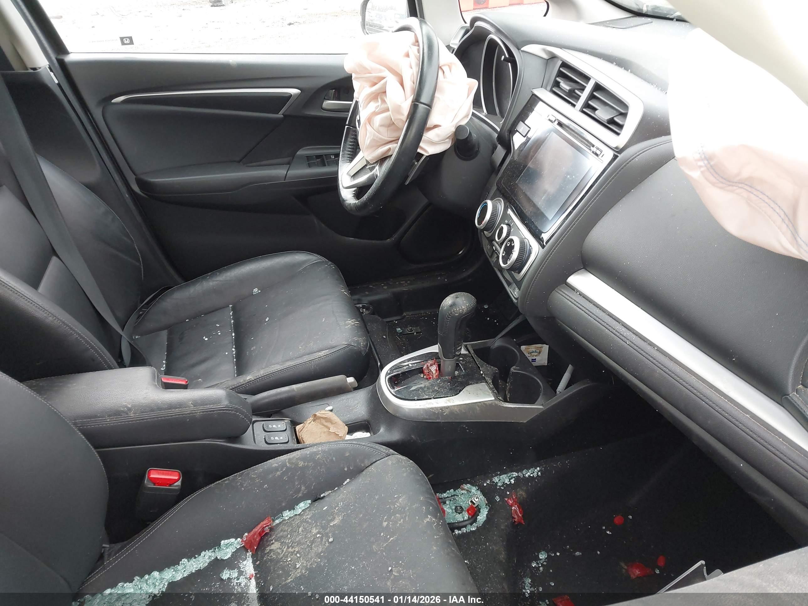 HONDA FIT image 5