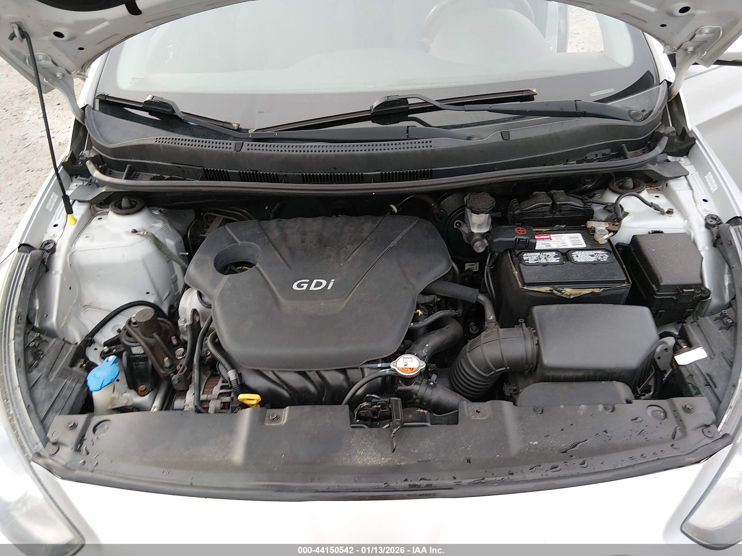 HYUNDAI ACCENT image 10