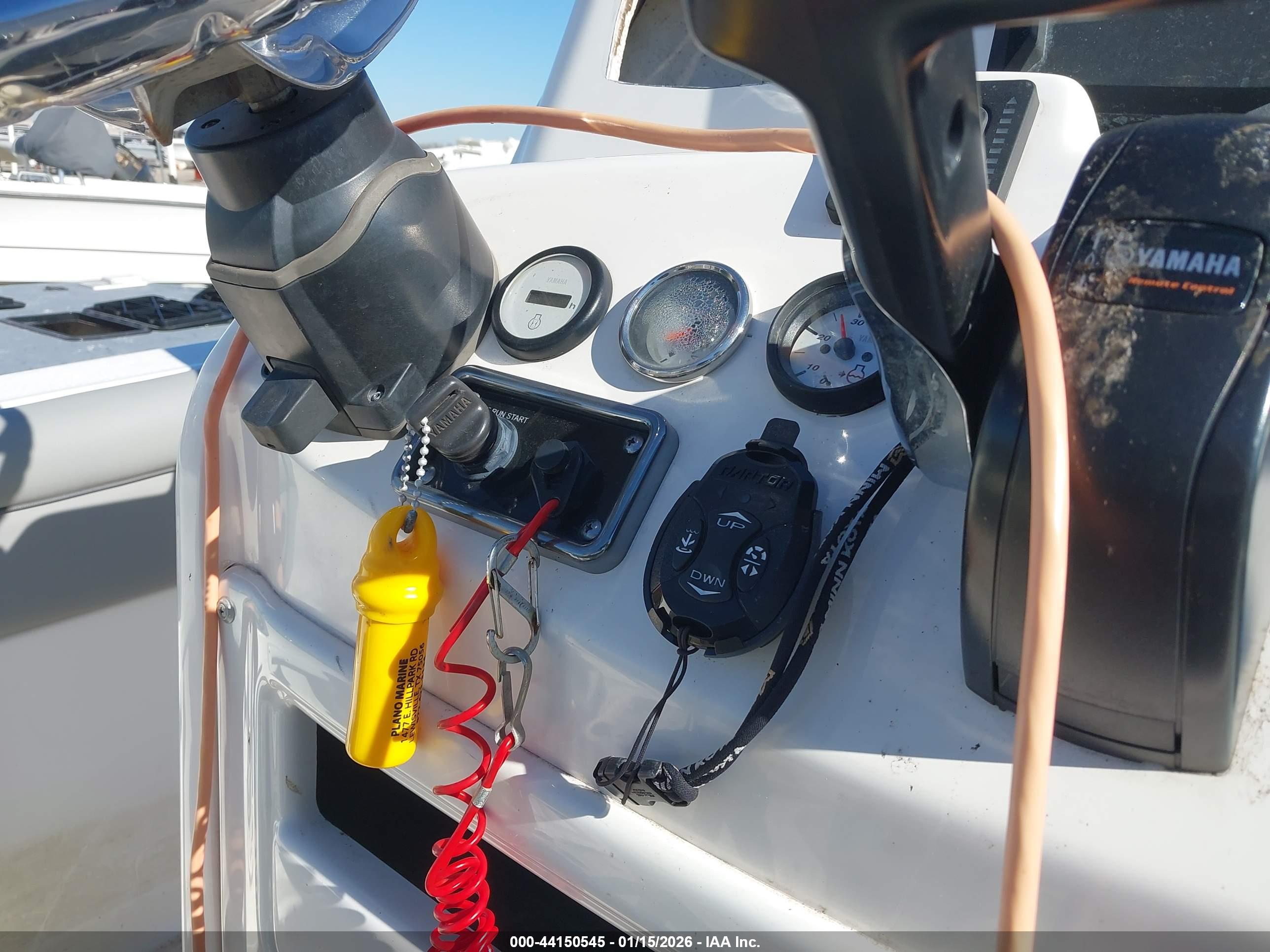 NAUTICSTAR 231 image 11