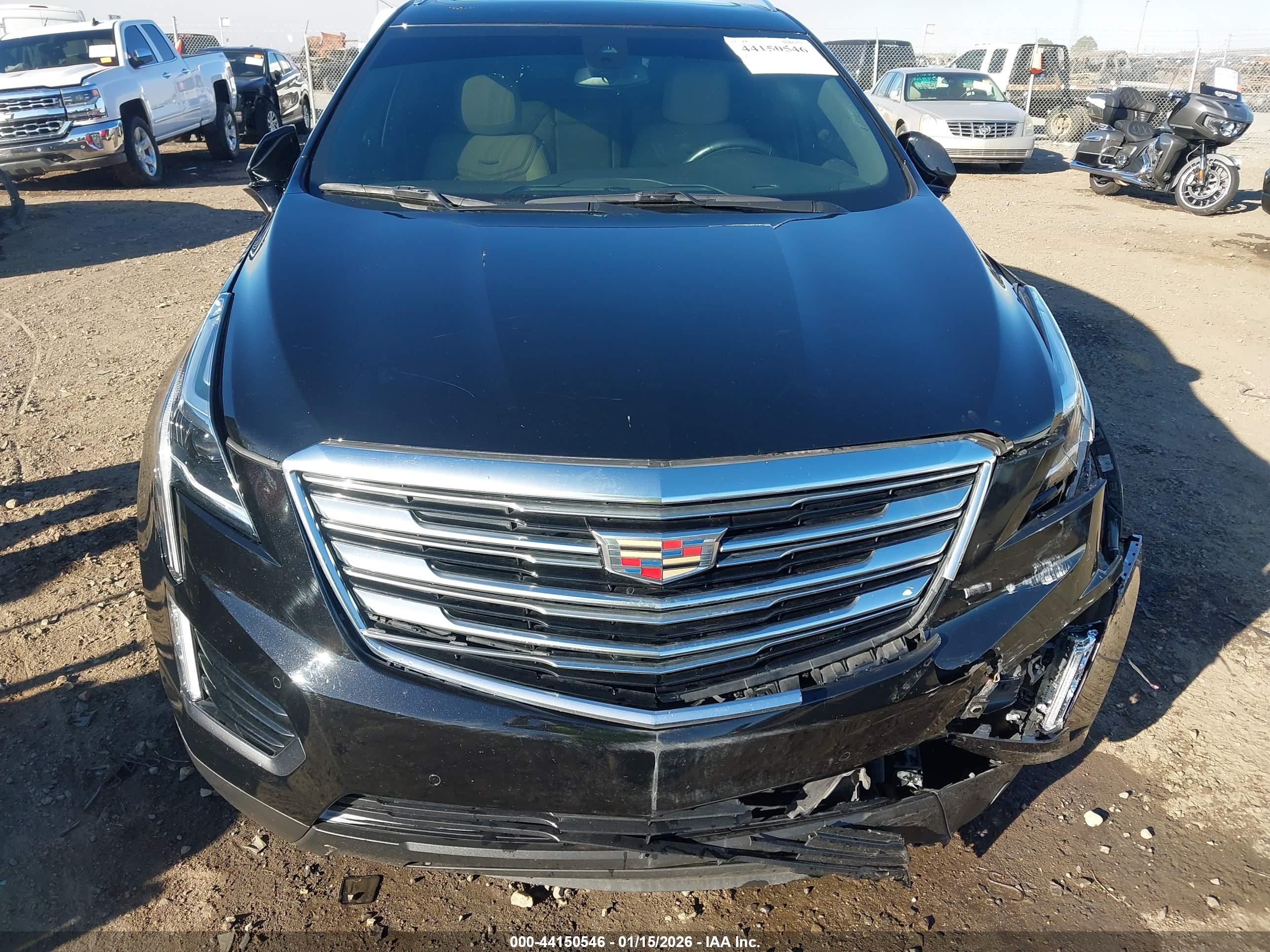 CADILLAC XT5 image 6