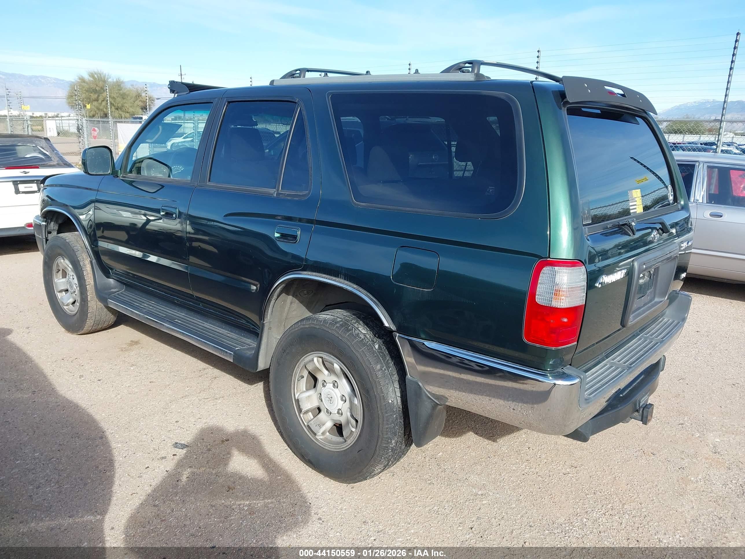 TOYOTA 4RUNNER image 3