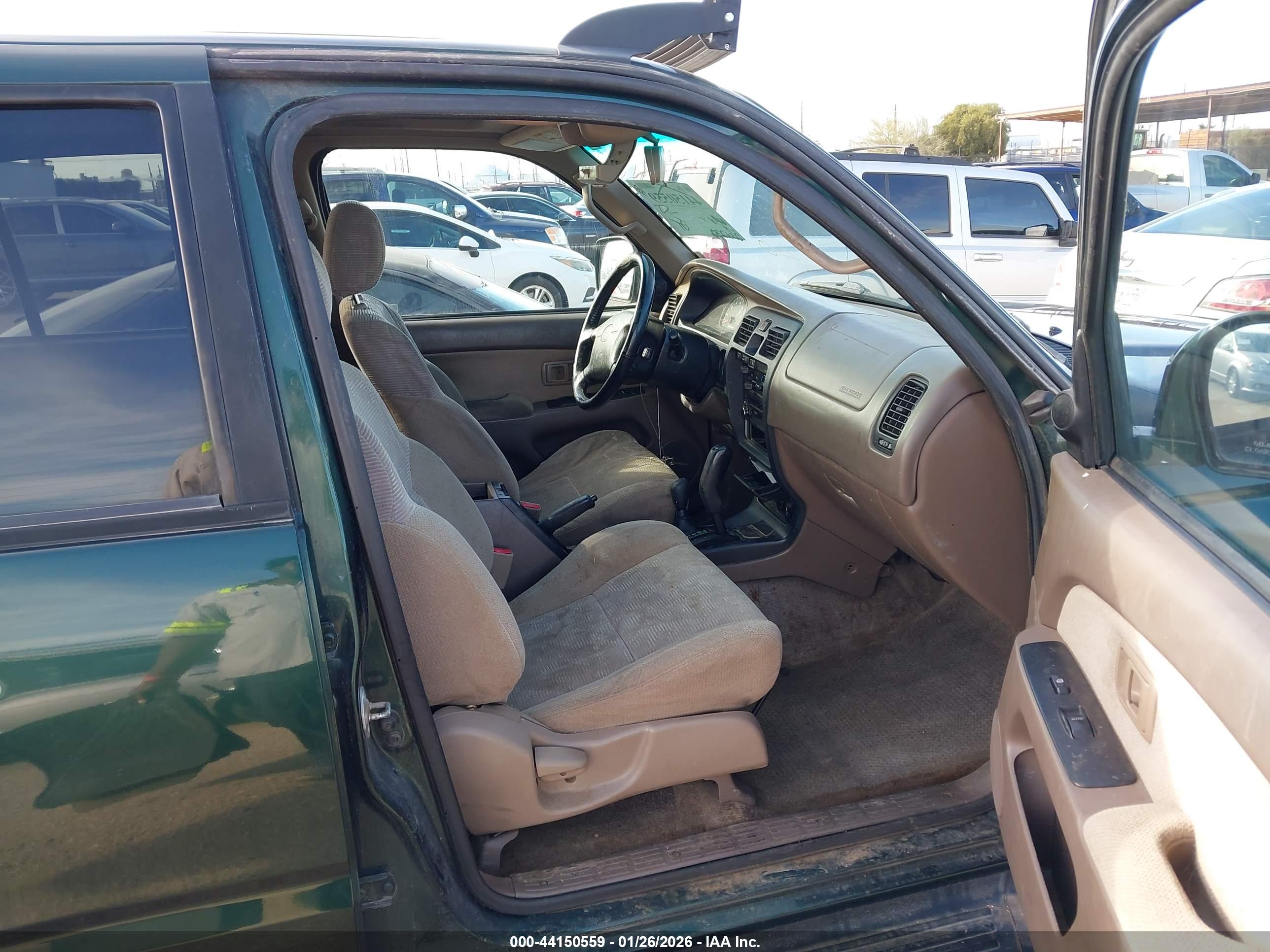 TOYOTA 4RUNNER image 5