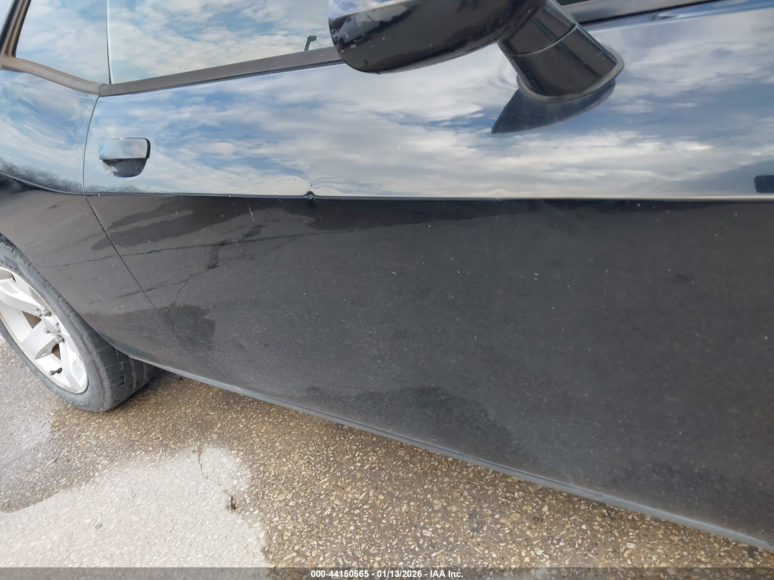 DODGE CHALLENGER image 6