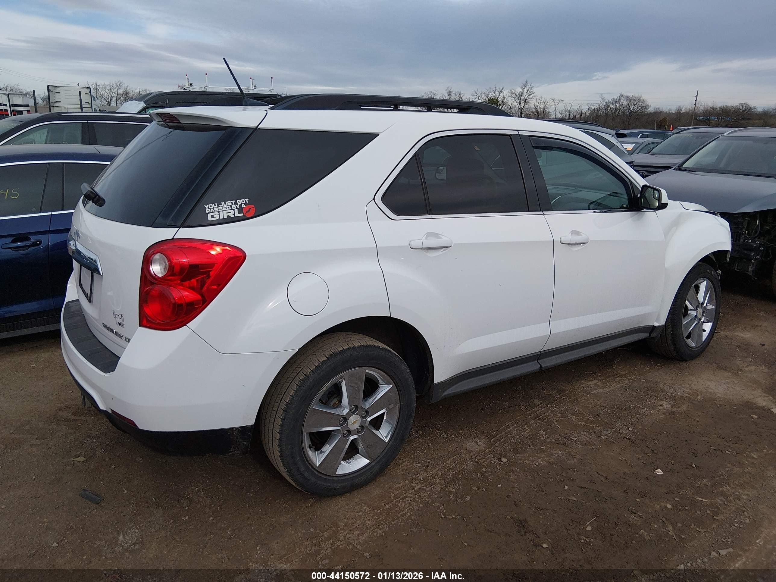 CHEVROLET EQUINOX image 4